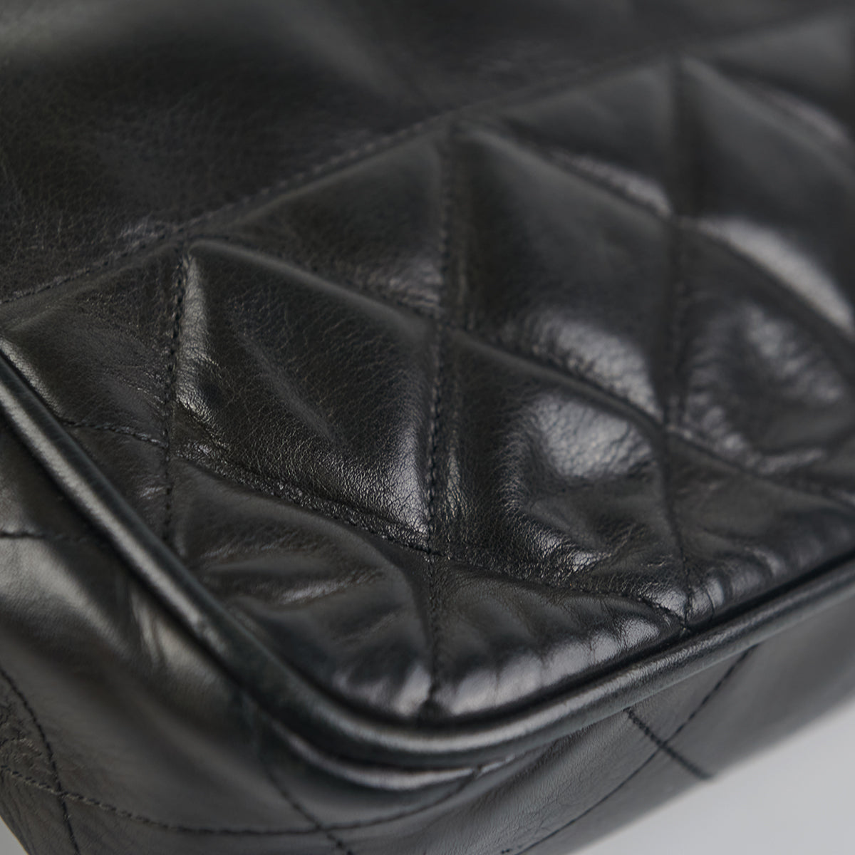 Chanel  CC Chain Tote Black