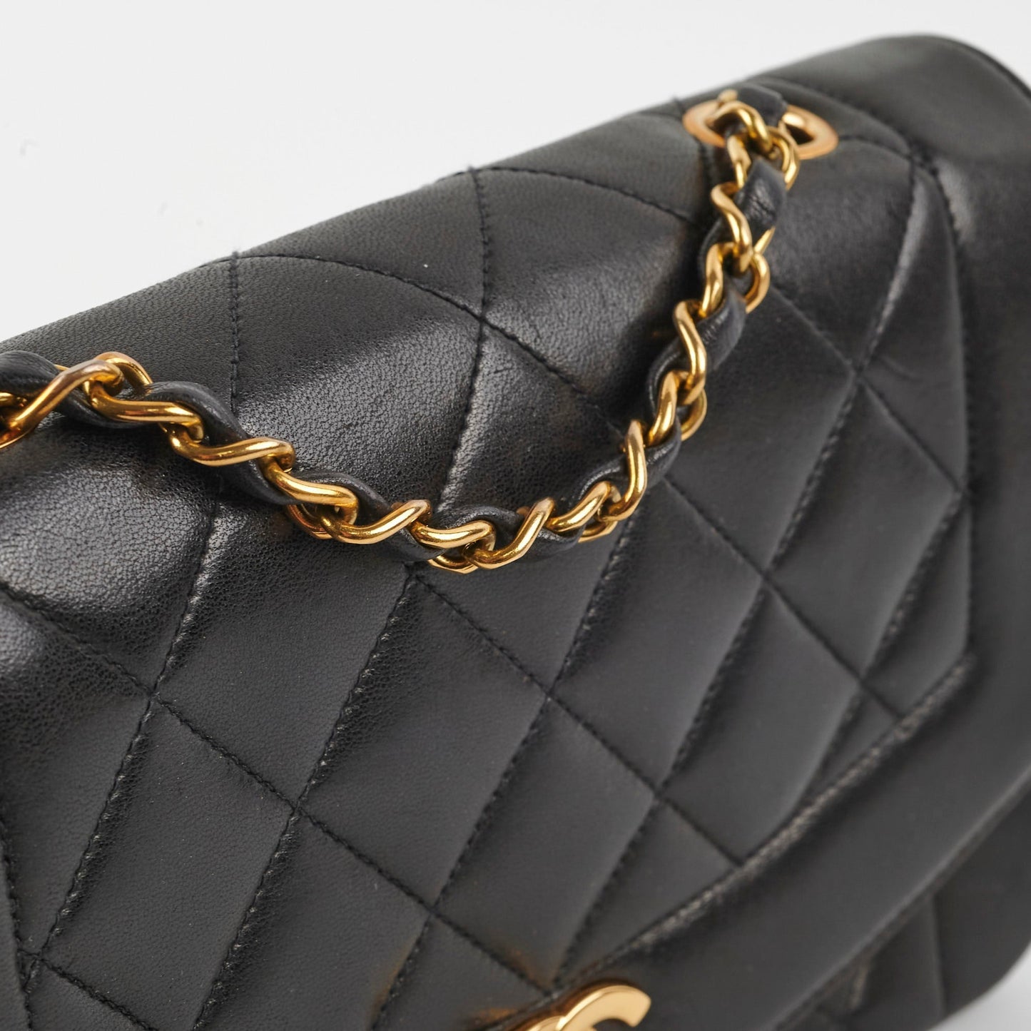 Chanel  Small Diana Lambskin Black - Series 3
