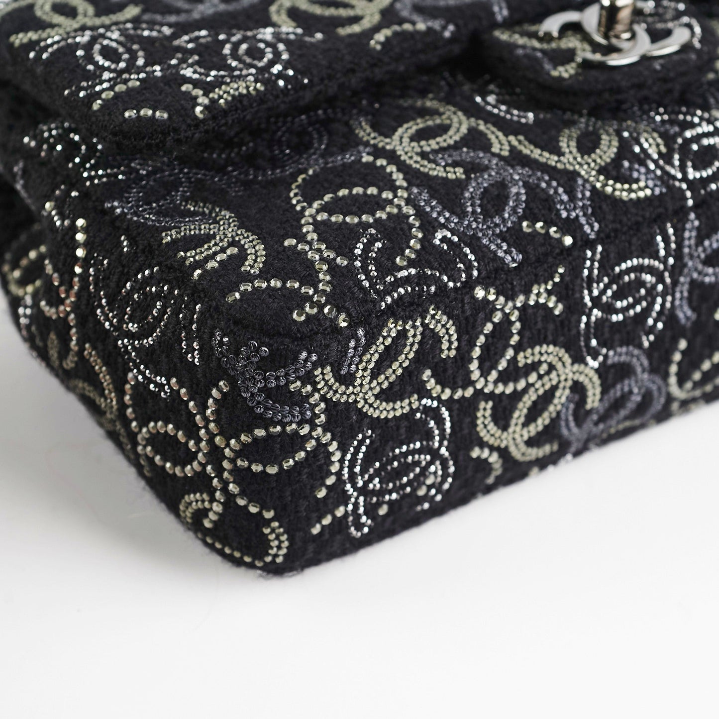 Chanel Seasonal Medium/Large Tweed Crystals Black