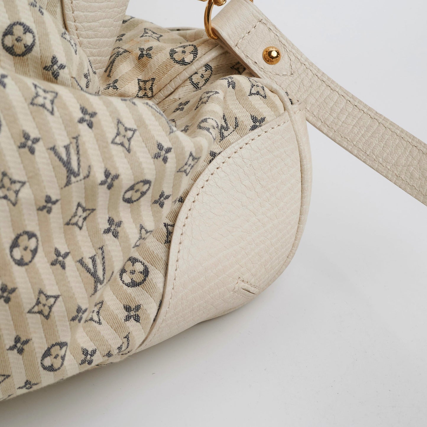 Louis Vuitton Monogram Mini Lin Croisette Bag Beige