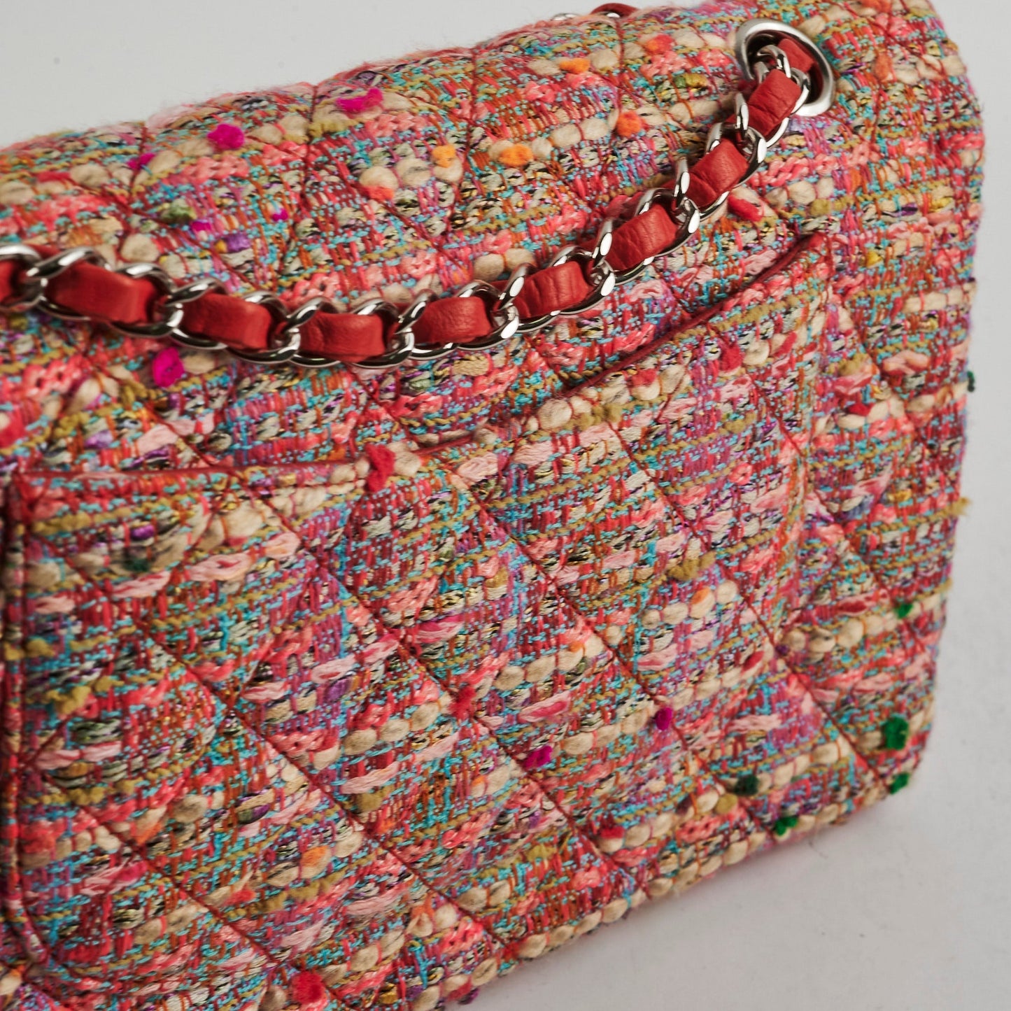 Chanel M/L Tweed Classic Flap - Series 14