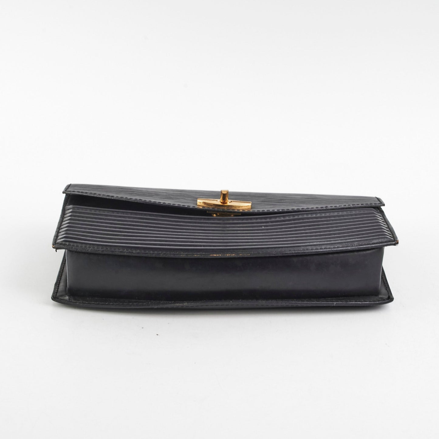 Louis Vuitton   Clutch Epi Black