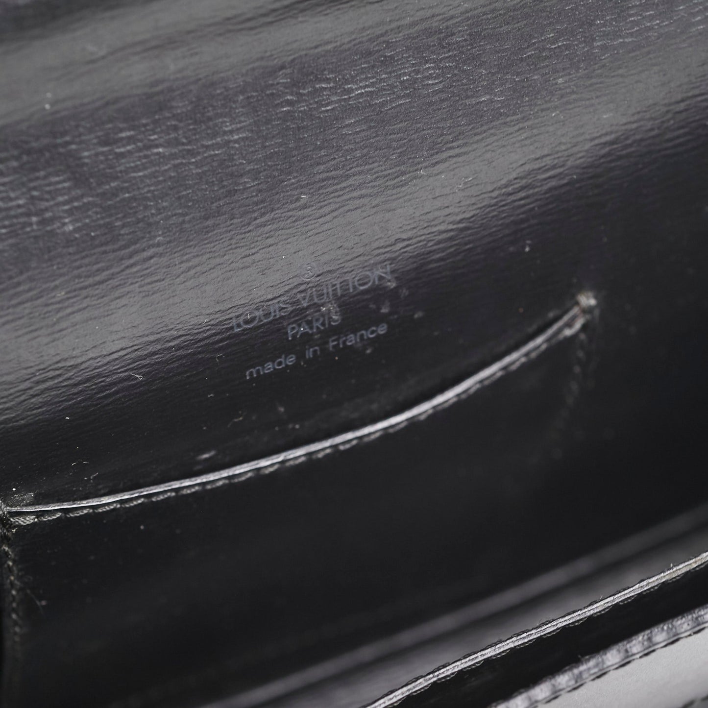 Louis Vuitton   Clutch Epi Black