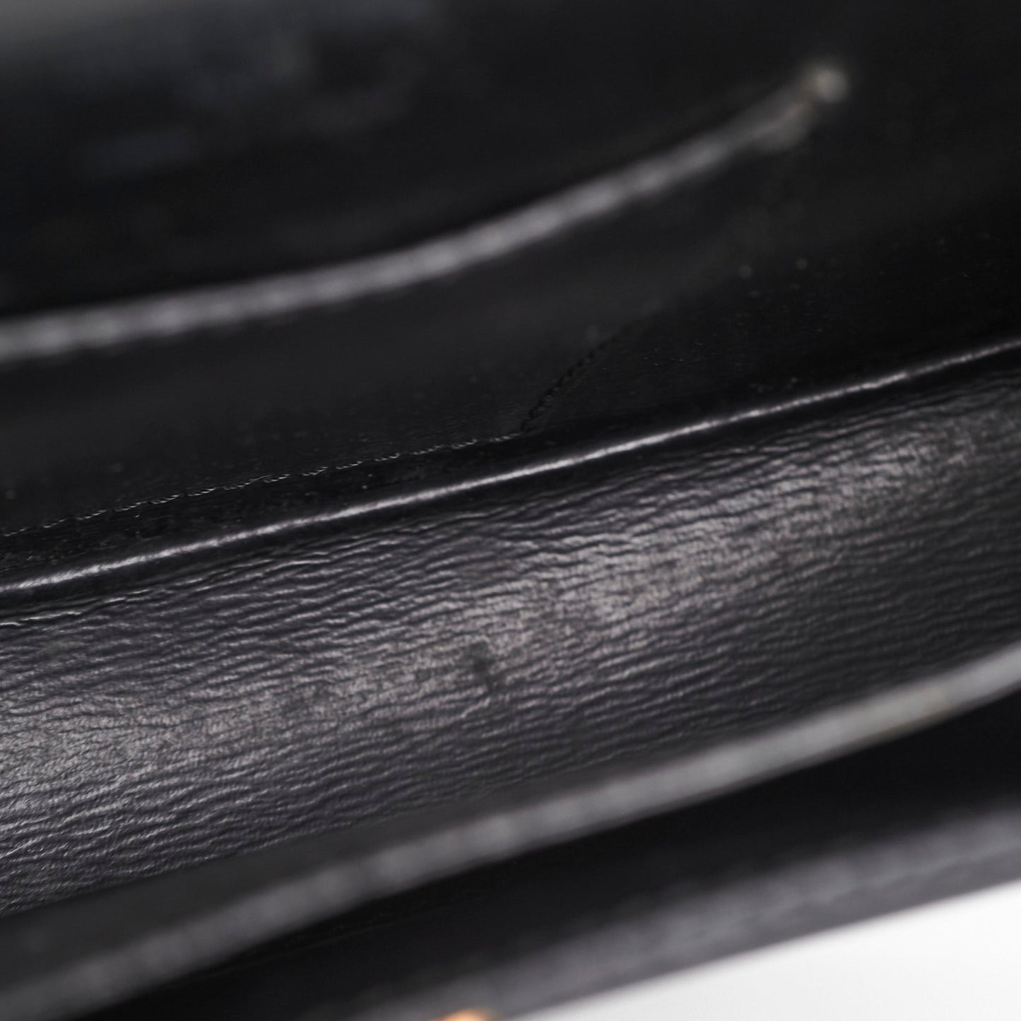 Louis Vuitton   Clutch Epi Black