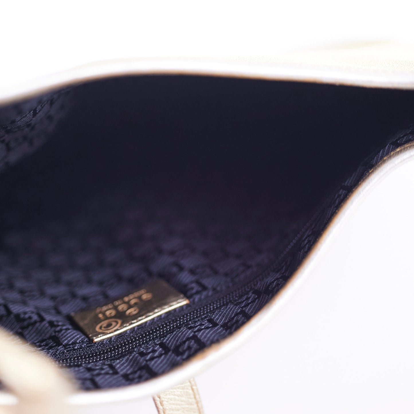 Gucci   Jackie Gold Shoulder Bag