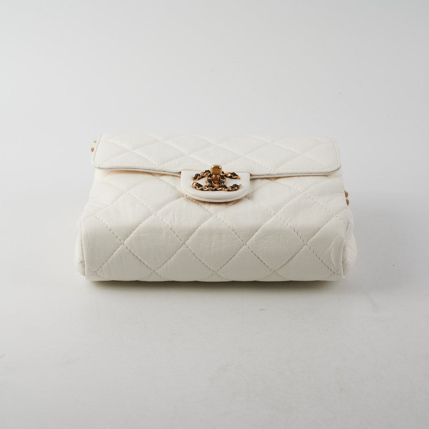 Chanel Seasonal Flap Lambskin White