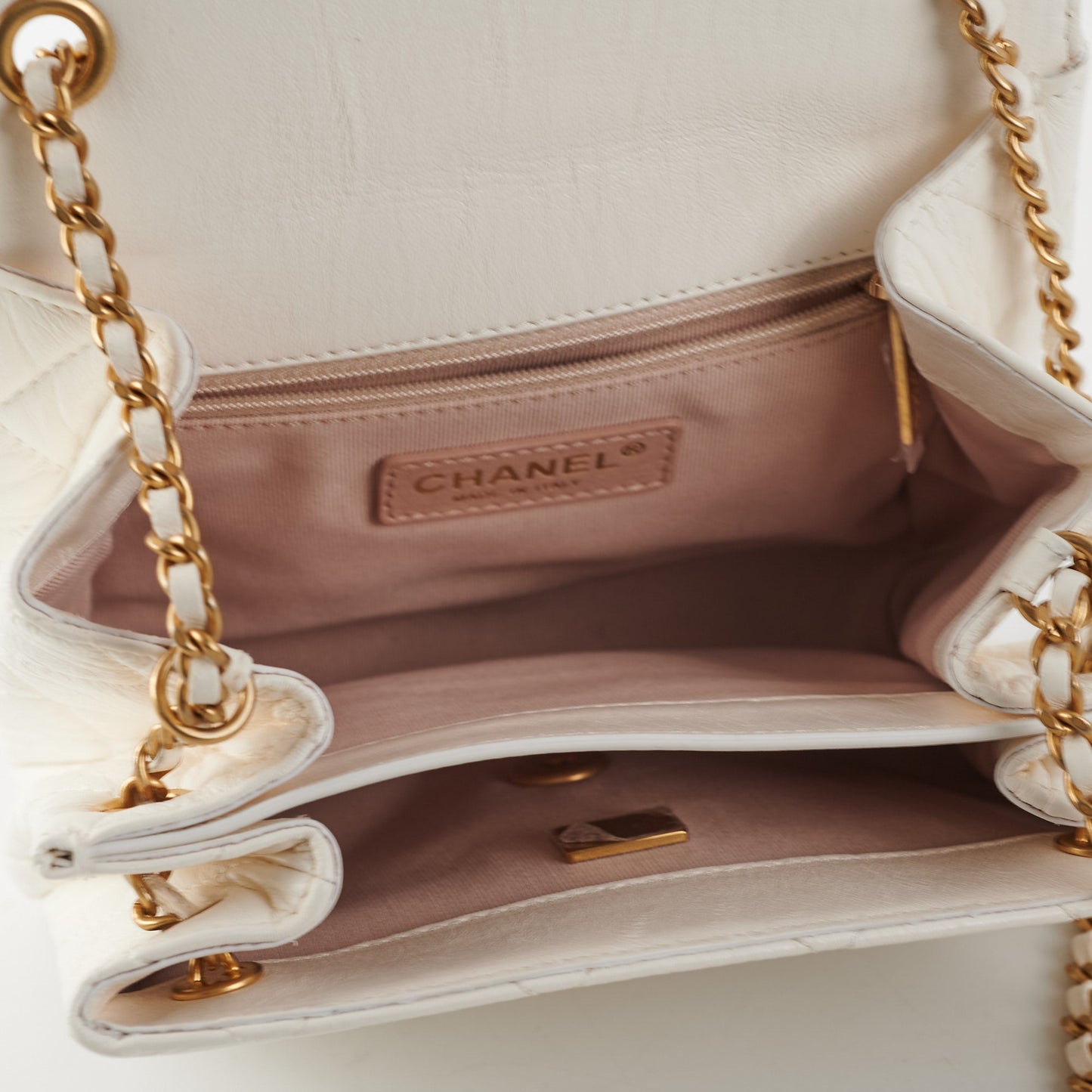 Chanel Seasonal Flap Lambskin White