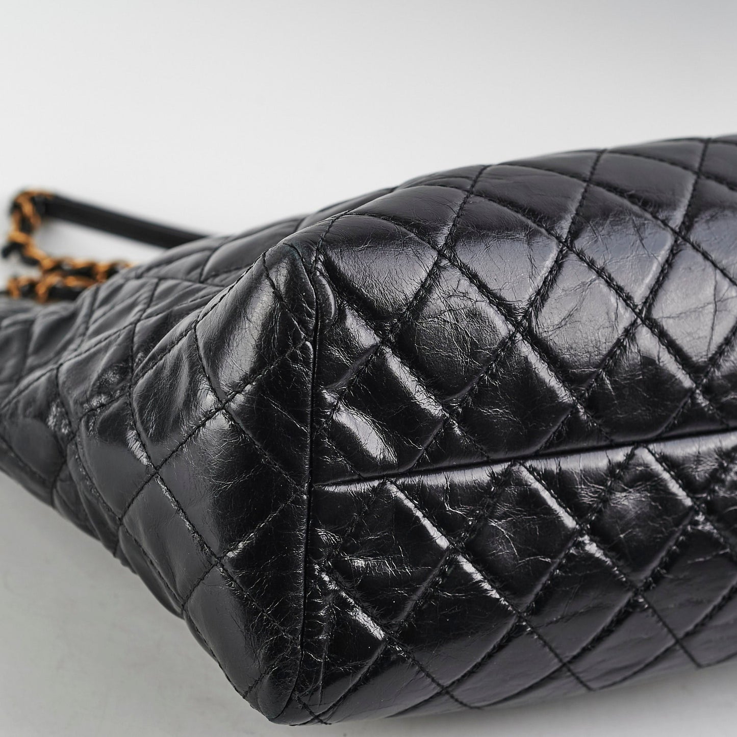 Chanel Black Shiny Calfskin Shoulder Tote Bag - Series 20