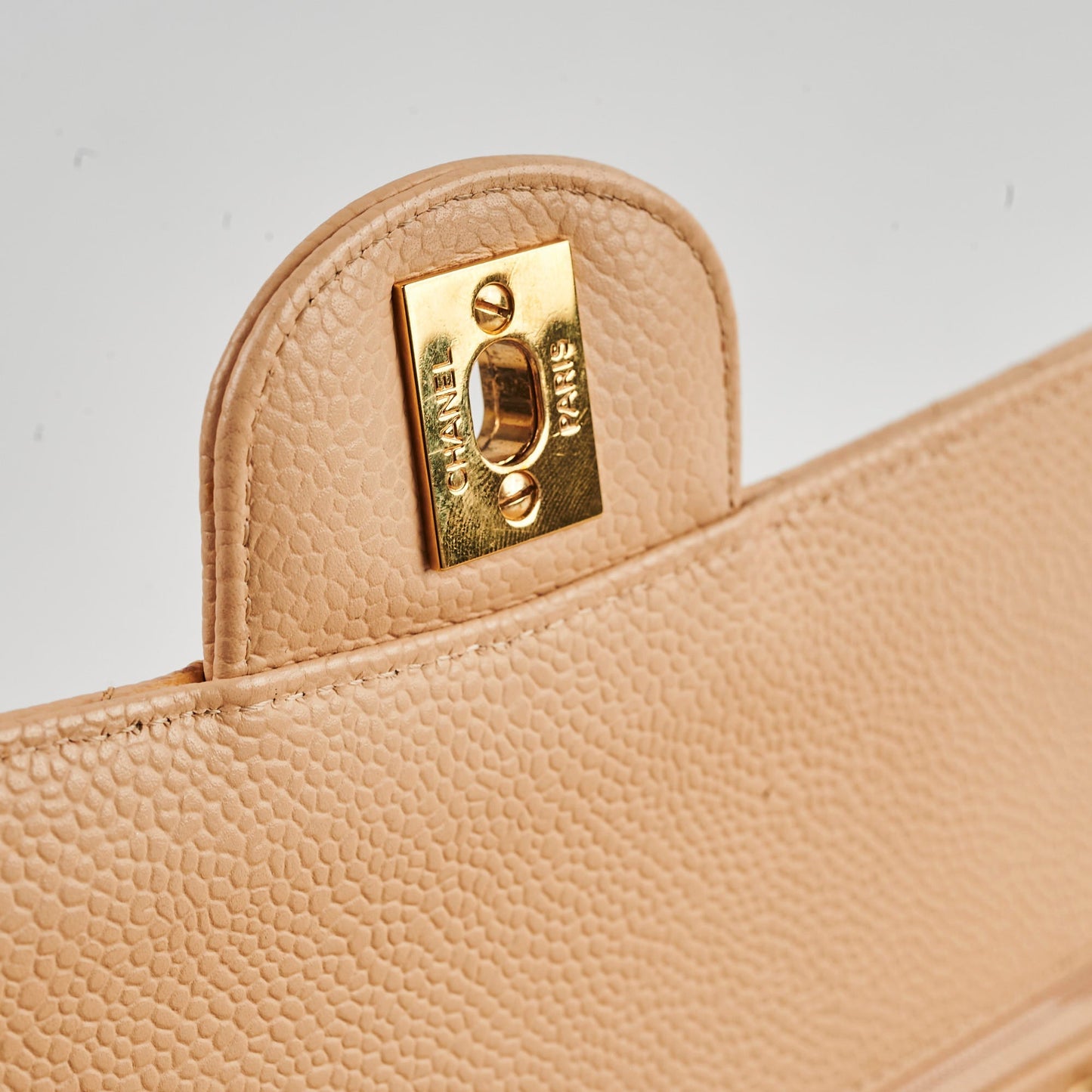Chanel Classic Caviar M/L Beige Claire