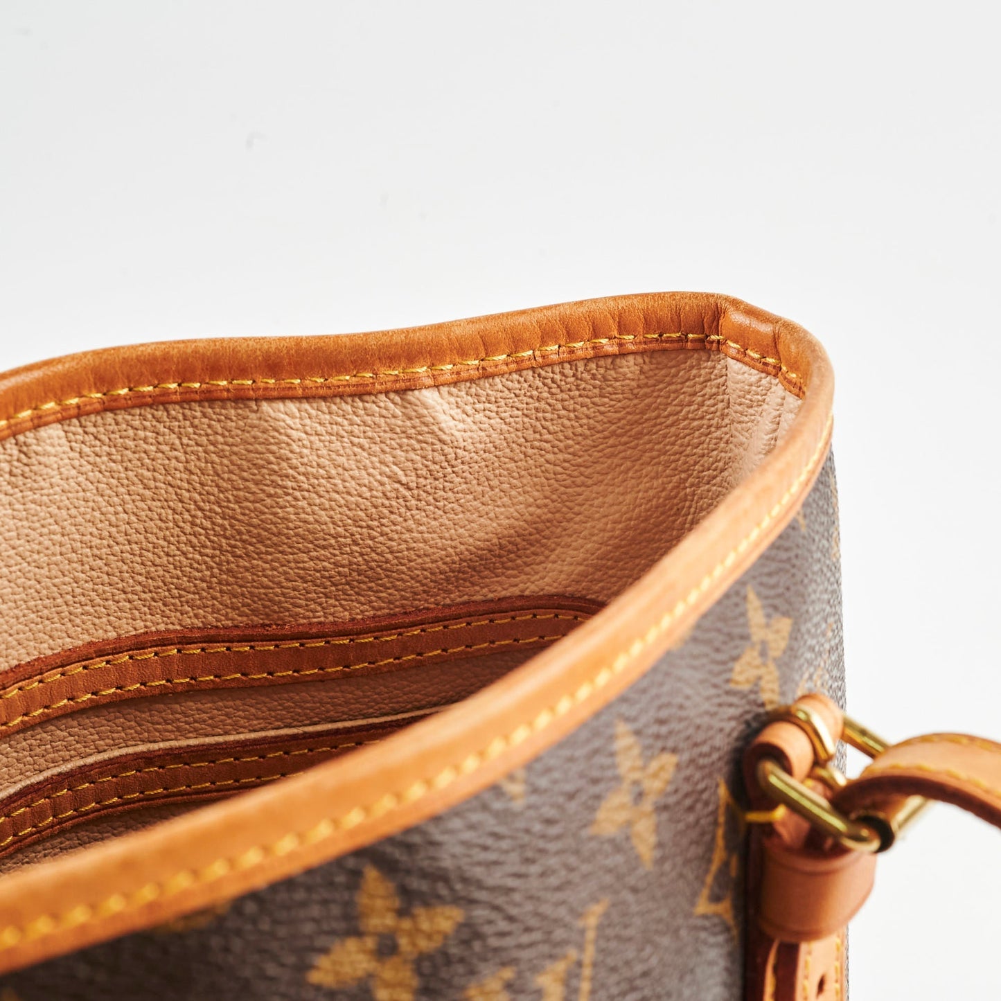 Louis Vuitton Monogram   Bucket Bag