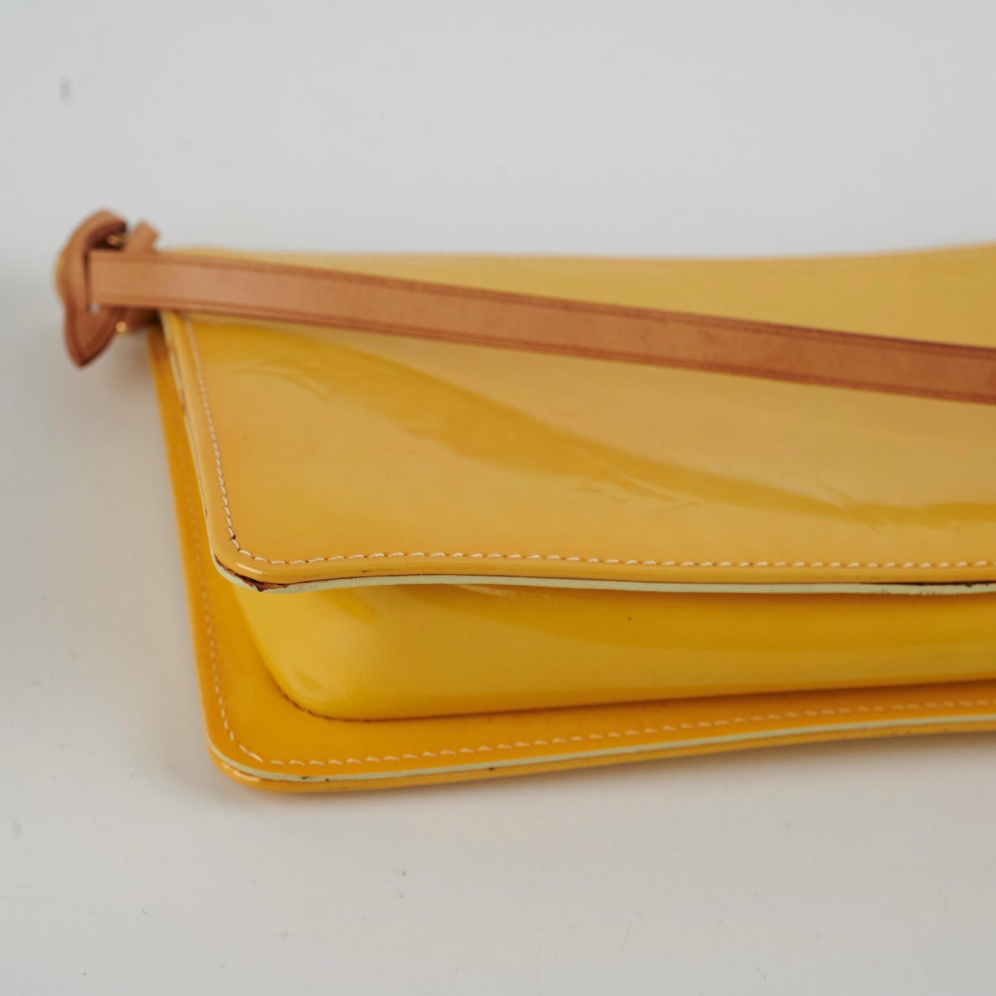 Louis Vuitton   Yellow Vernis Pochette