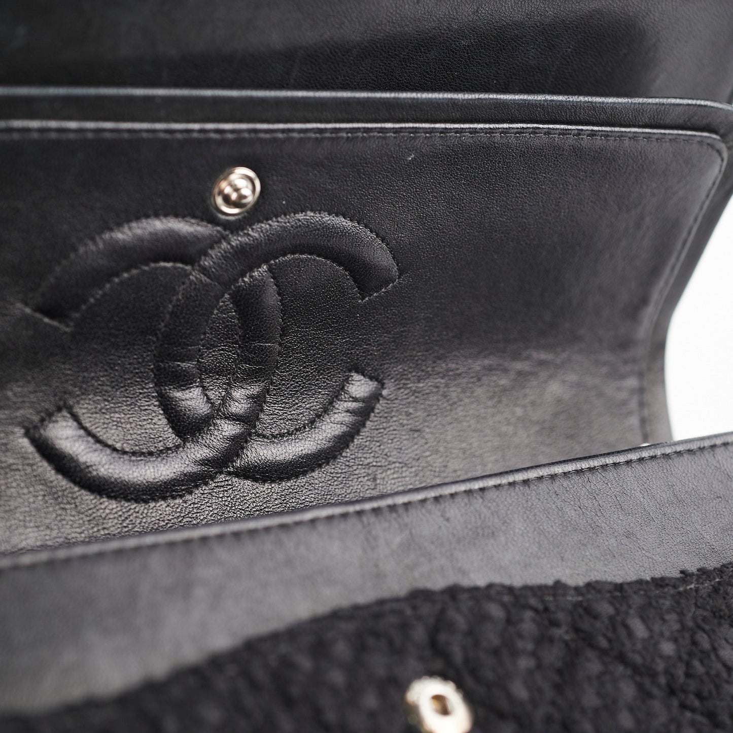 Chanel Medium/Large Classic Double Flap Black