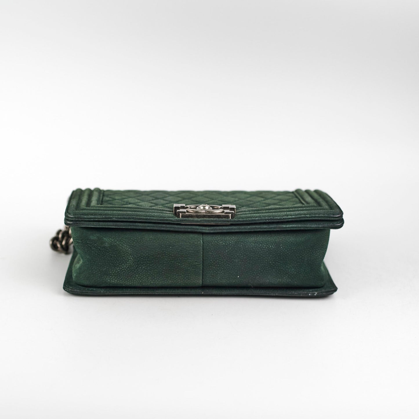 Chanel Old Medium Boy Oliver Green