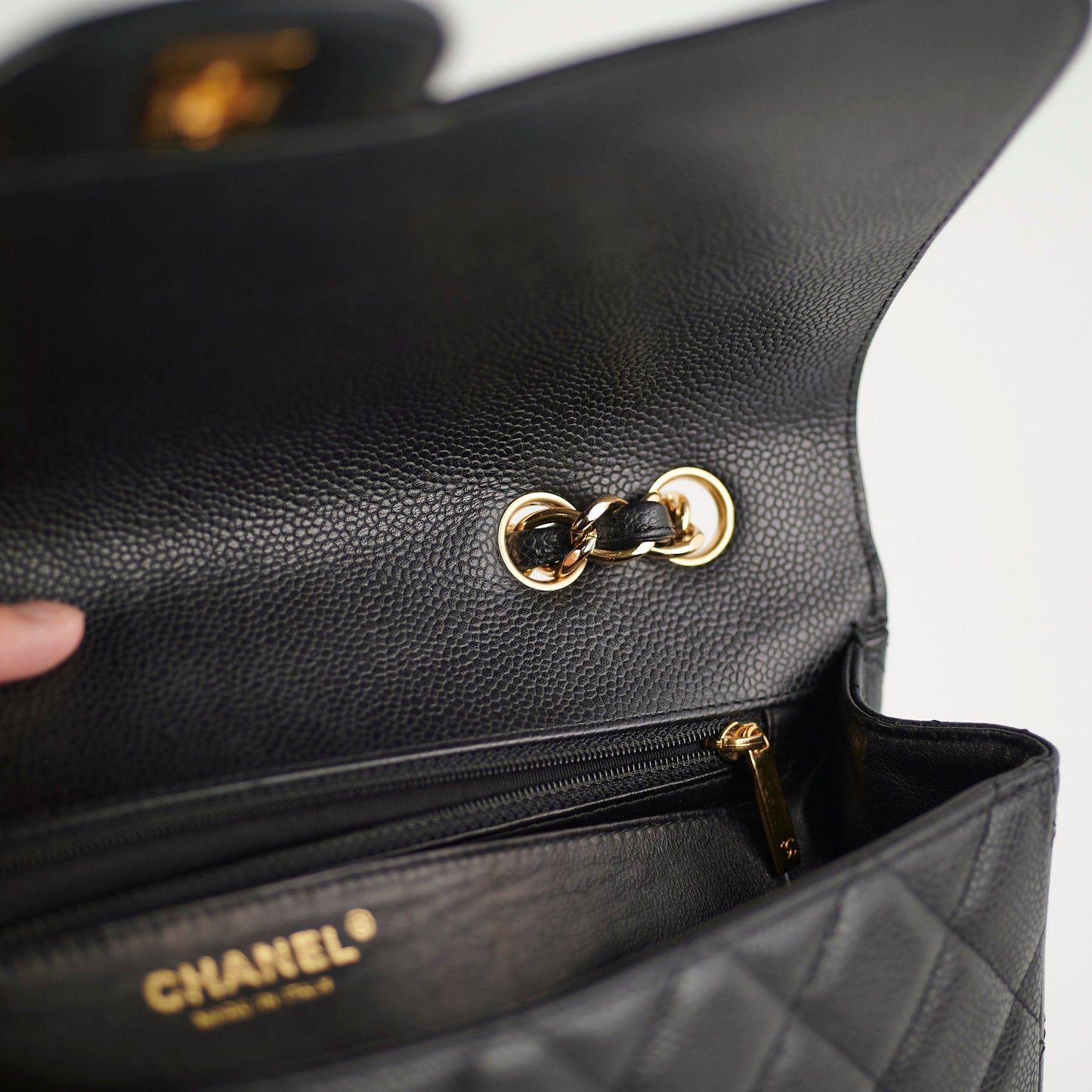 Chanel Classic Jumbo Caviar Black Single Flap