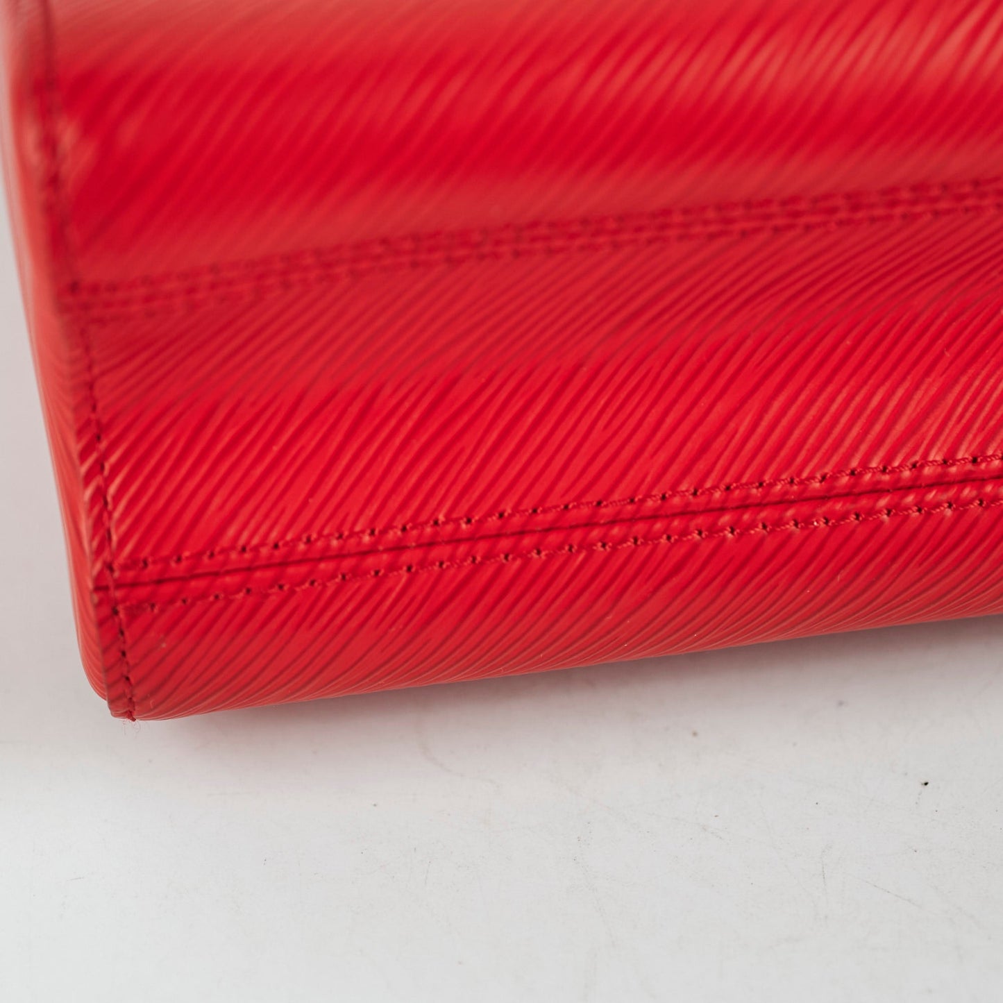Louis Vuitton Epi Twist MM Red