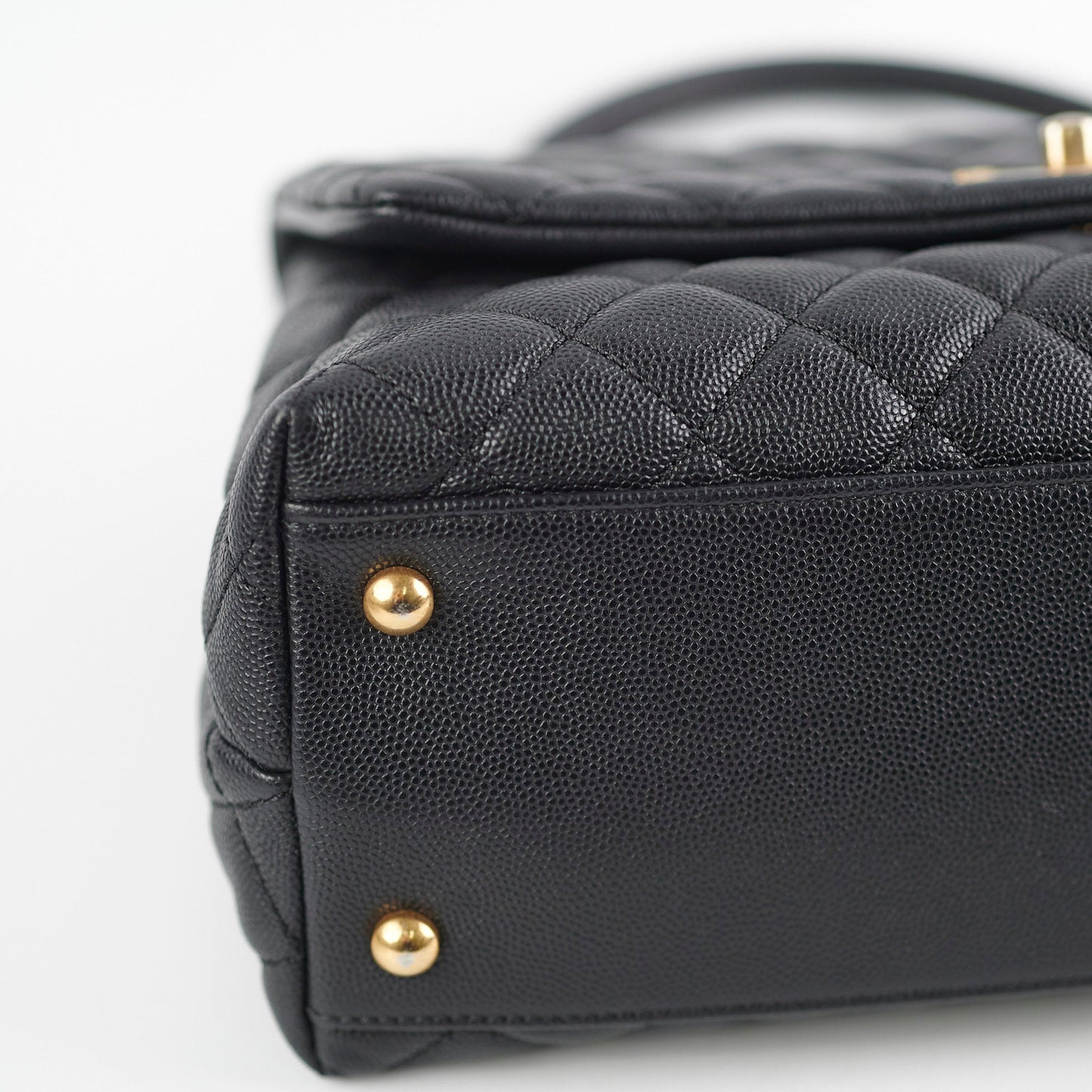 Chanel Coco Handle Caviar Medium Black