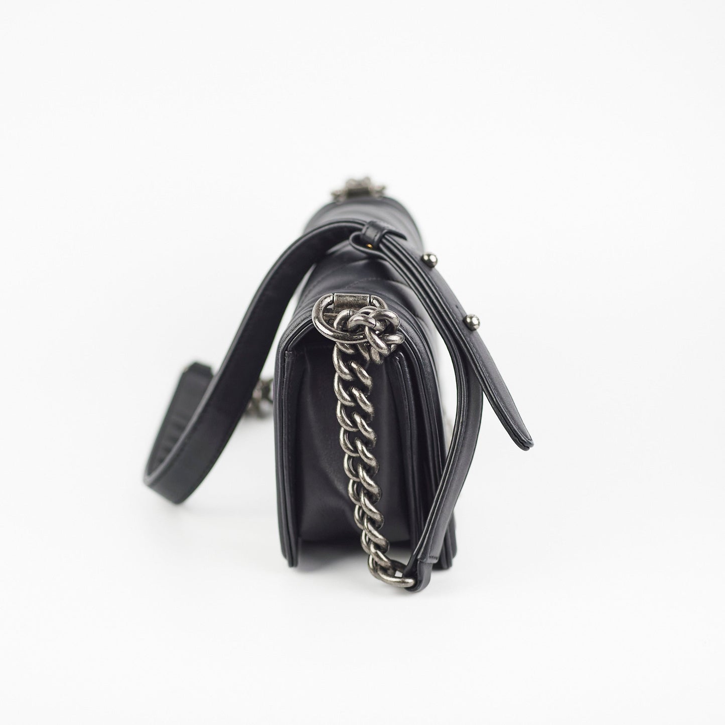 ITEM 29 - Chanel Small Chevron Boy Calfskin Black