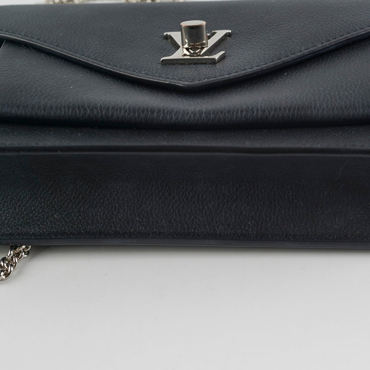 Louis Vuitton MyLockme Chain Pochette Calfskin Black