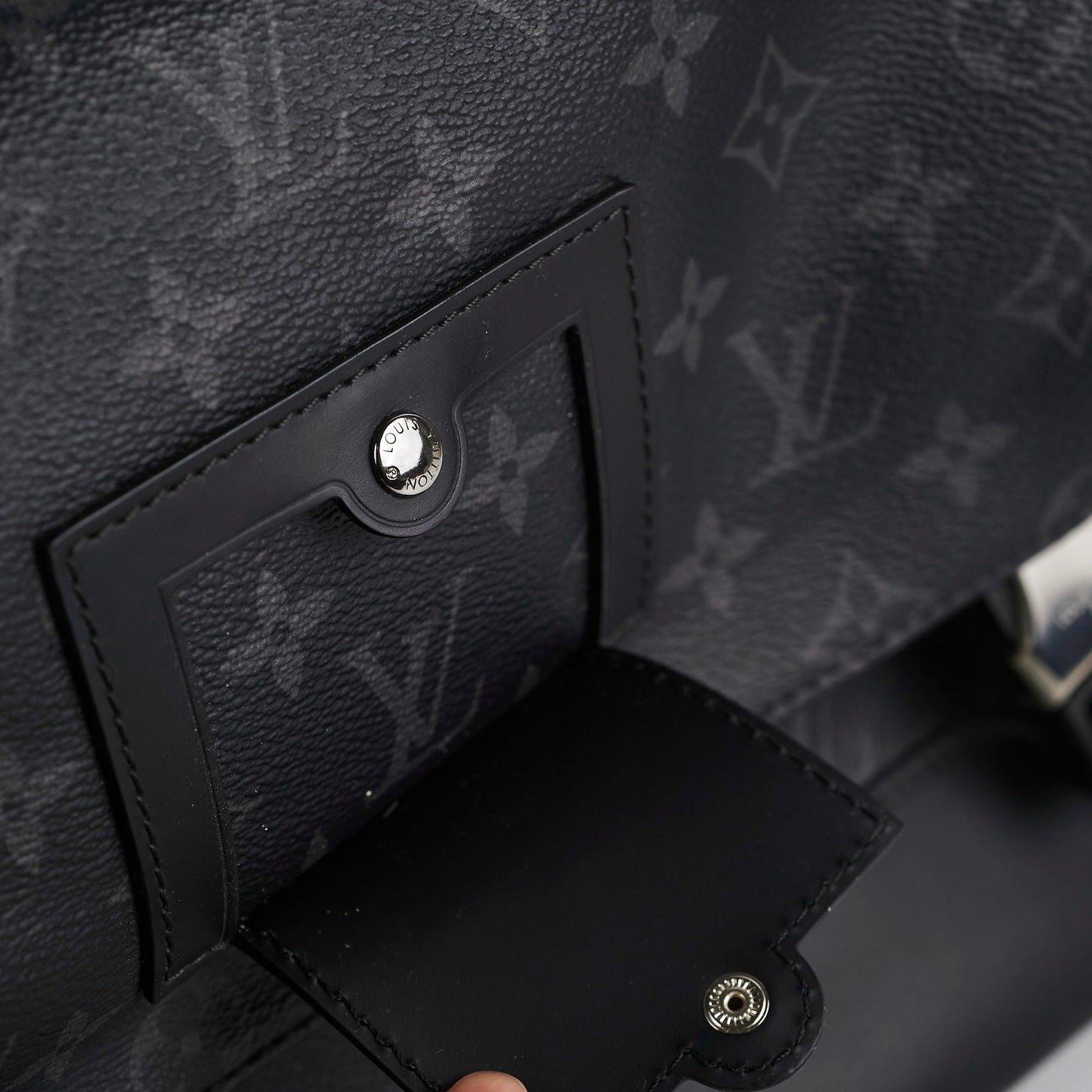 Louis Vuitton Messenger PM Voyager Bag
