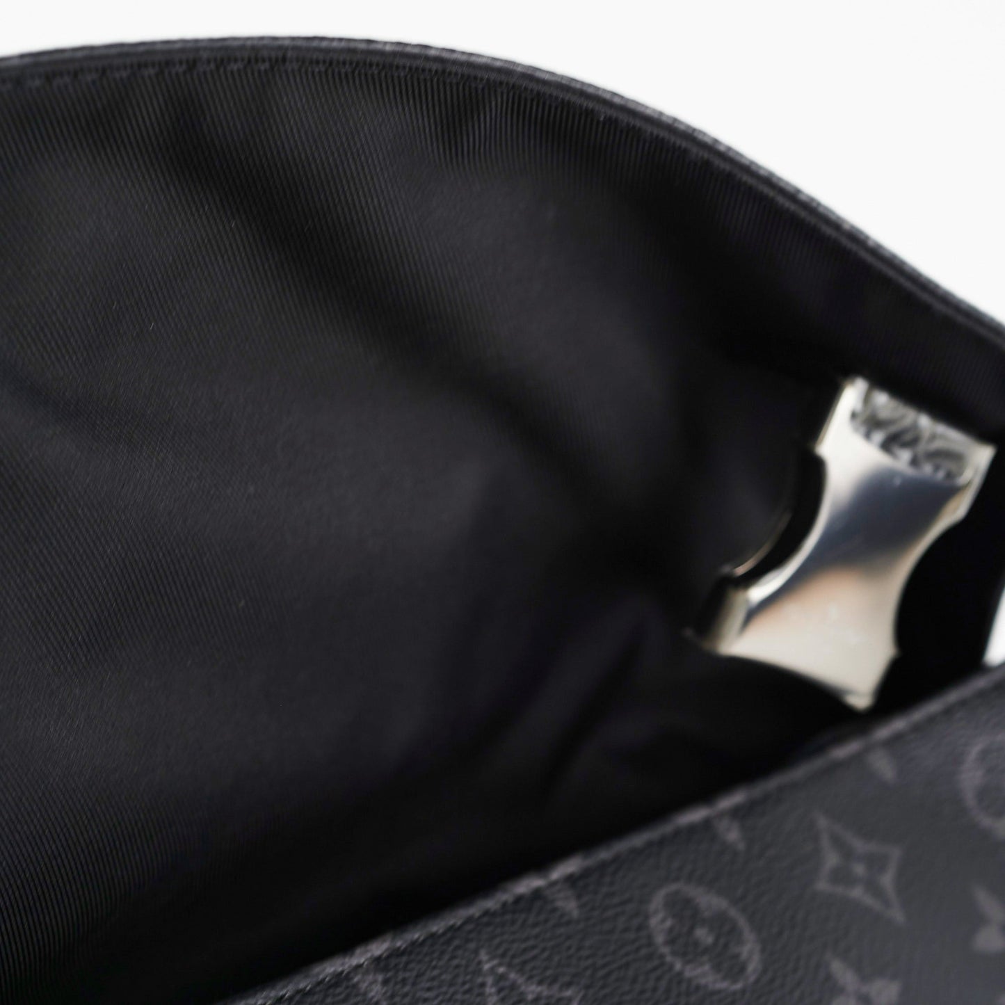 Louis Vuitton Messenger PM Voyager Bag