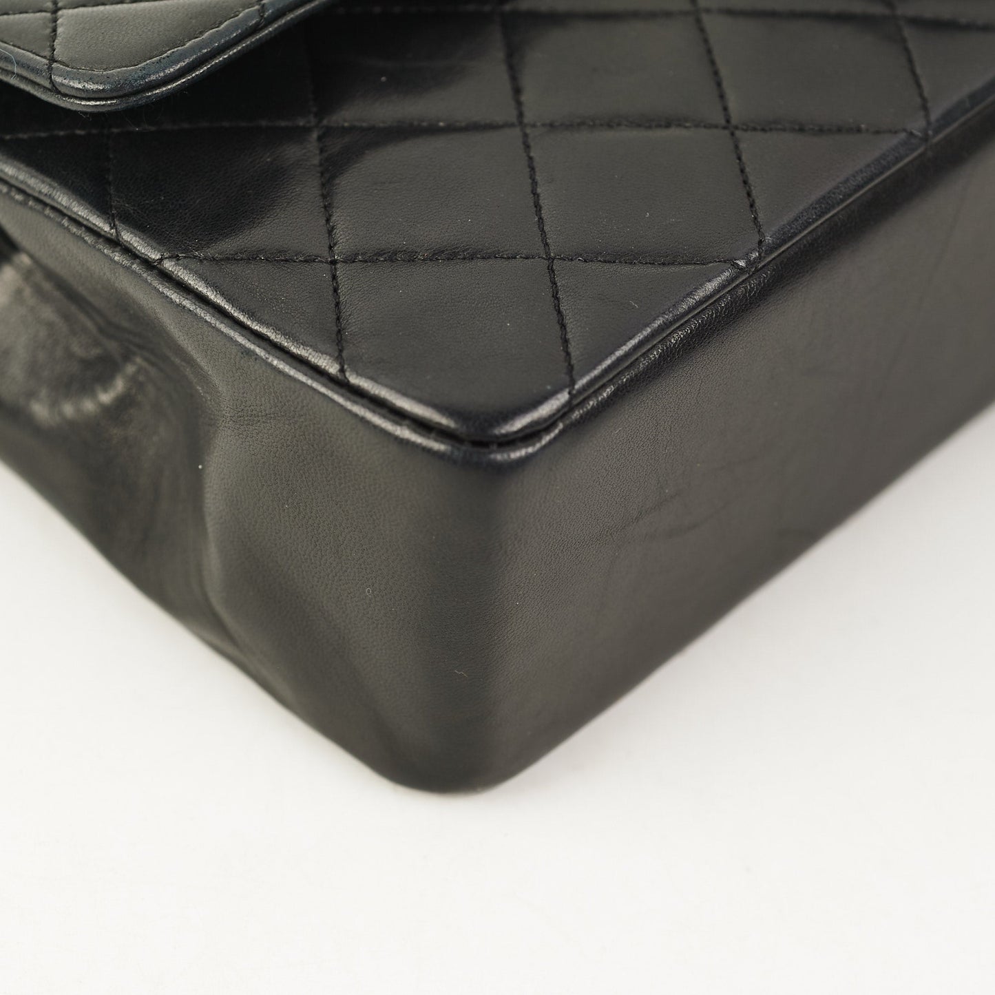 Chanel  Quilted Medium/Large Classic Flap Black