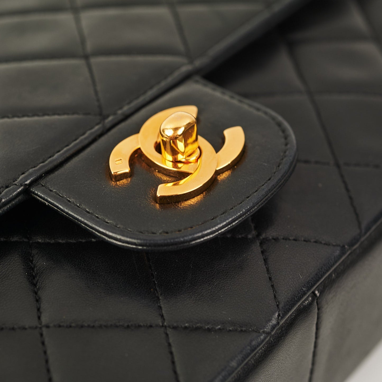 Chanel  Quilted Medium/Large Classic Flap Black