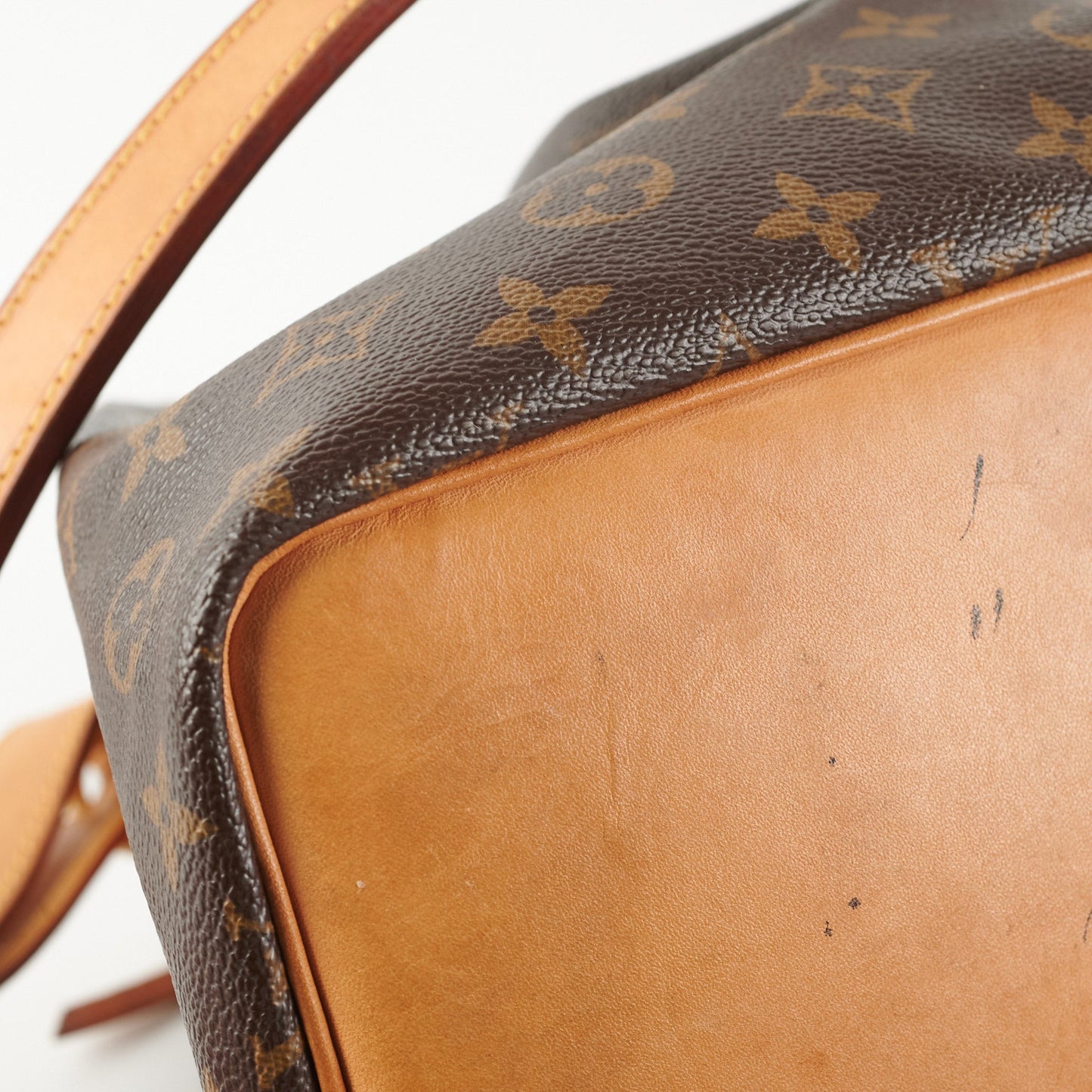 Louis Vuitton   Noe Bucket Bag Monogram