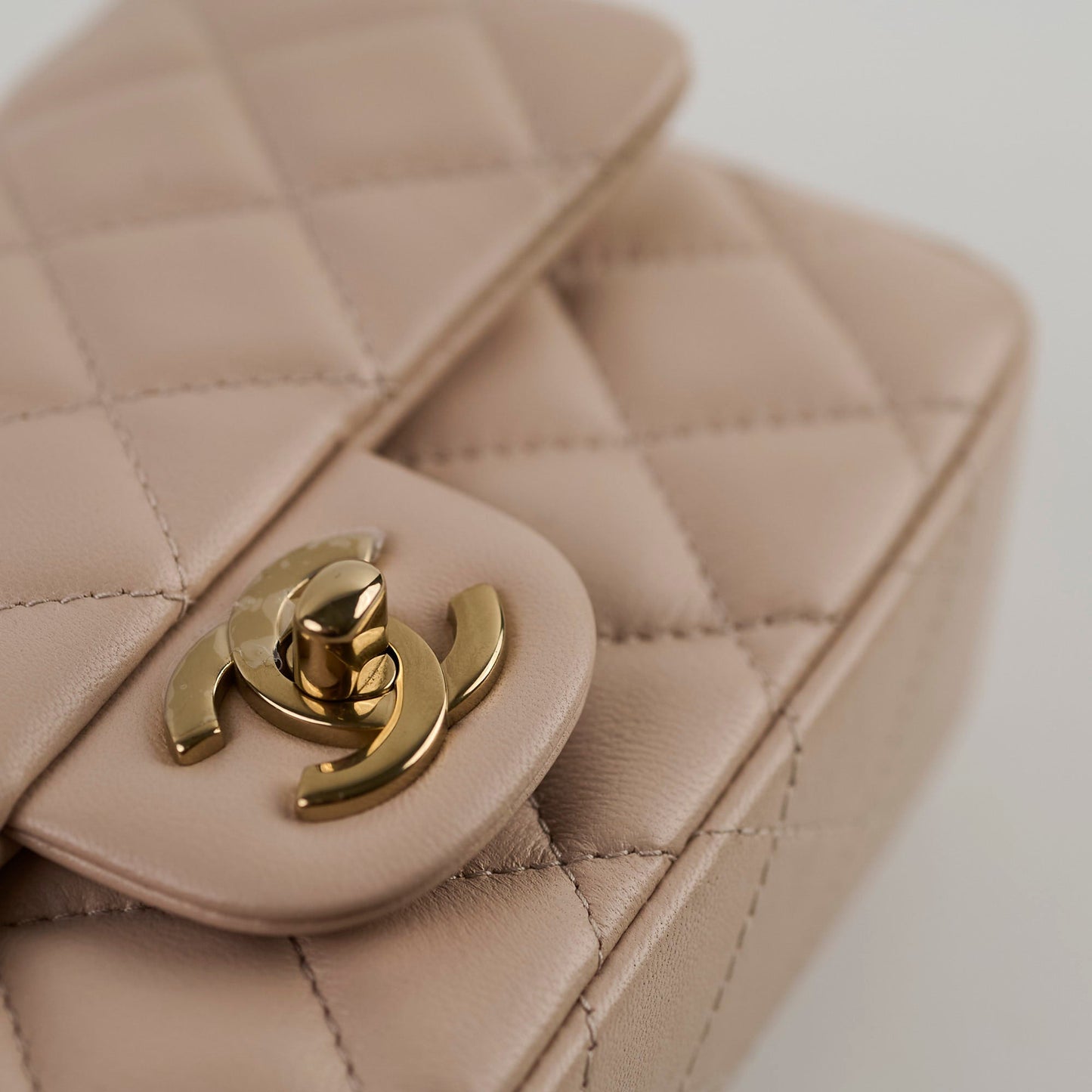 Chanel Lambskin New 2024 Extra Mini Nude - Microchip