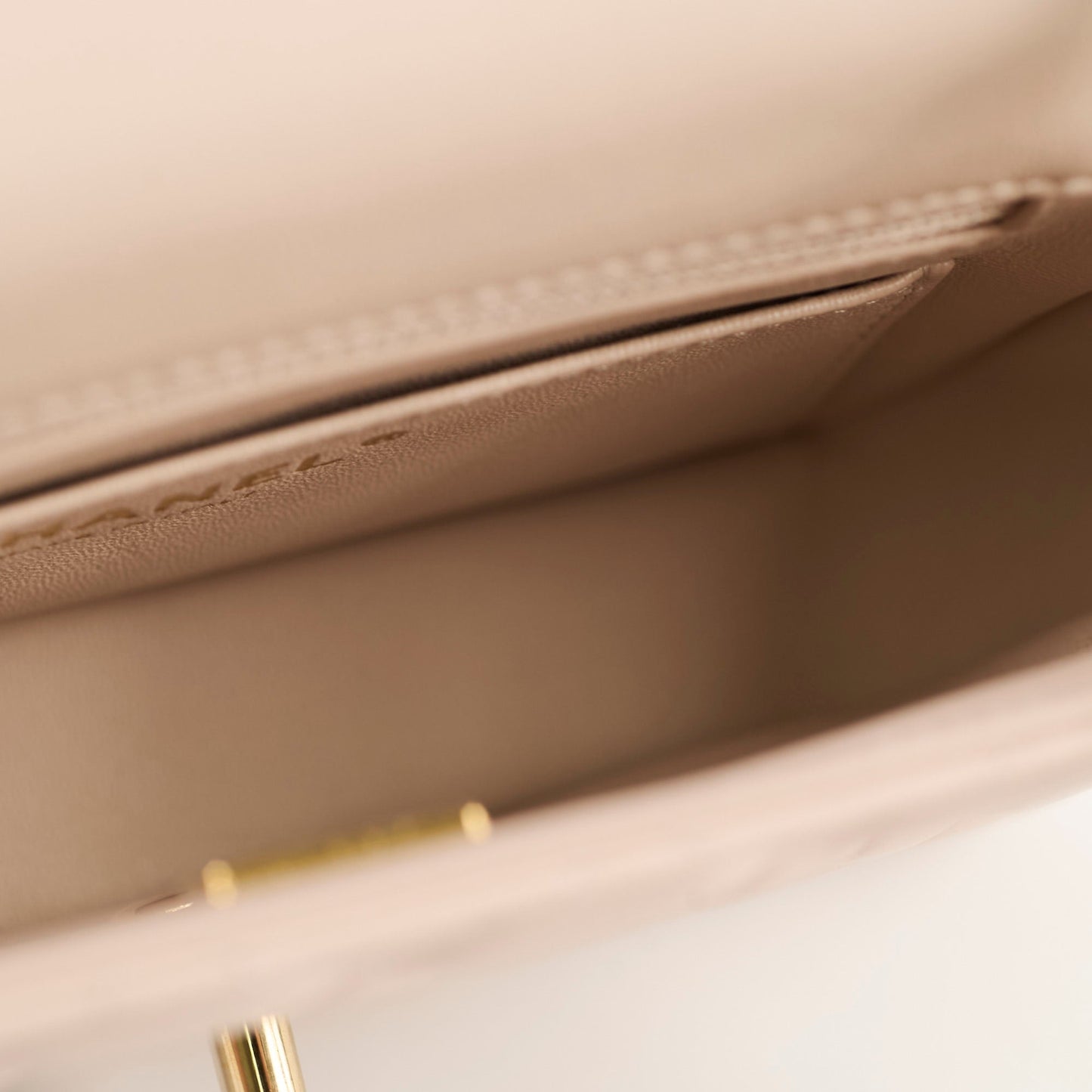 Chanel Lambskin New 2024 Extra Mini Nude - Microchip