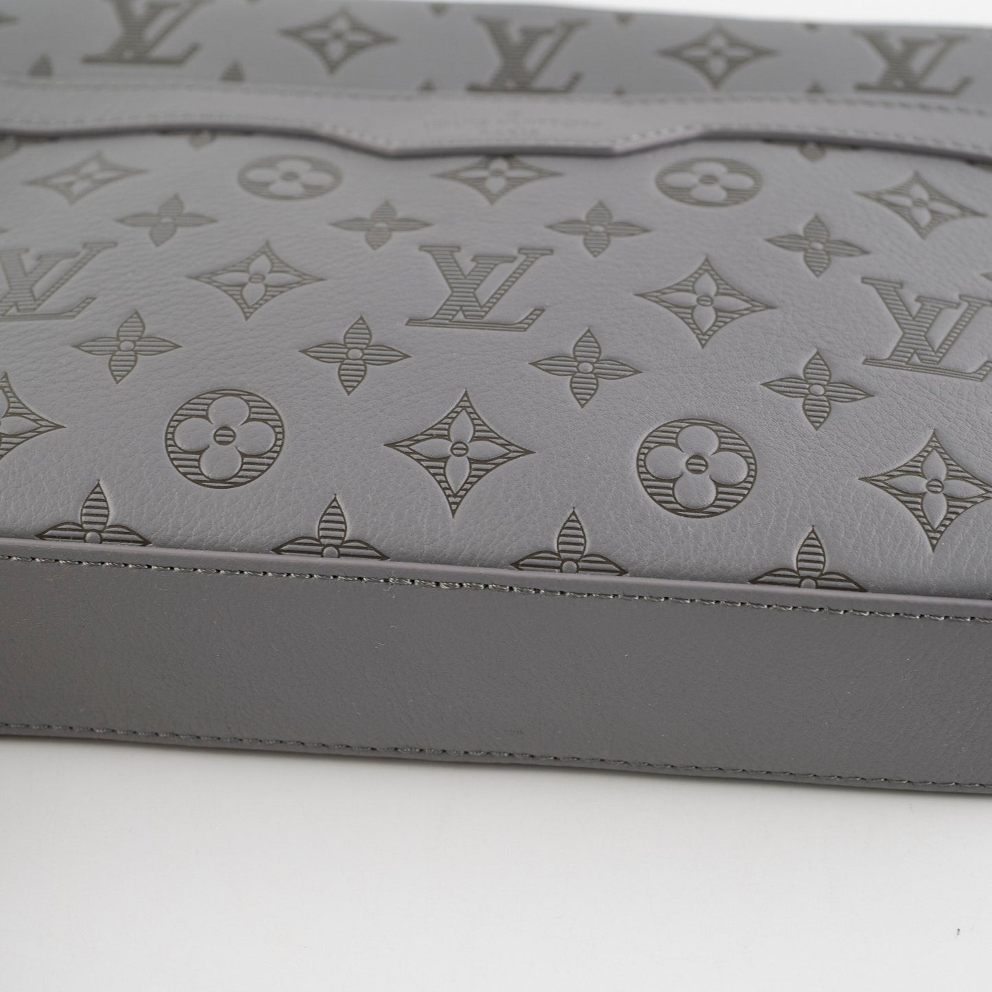 Louis Vuitton Trio Messenger Bag