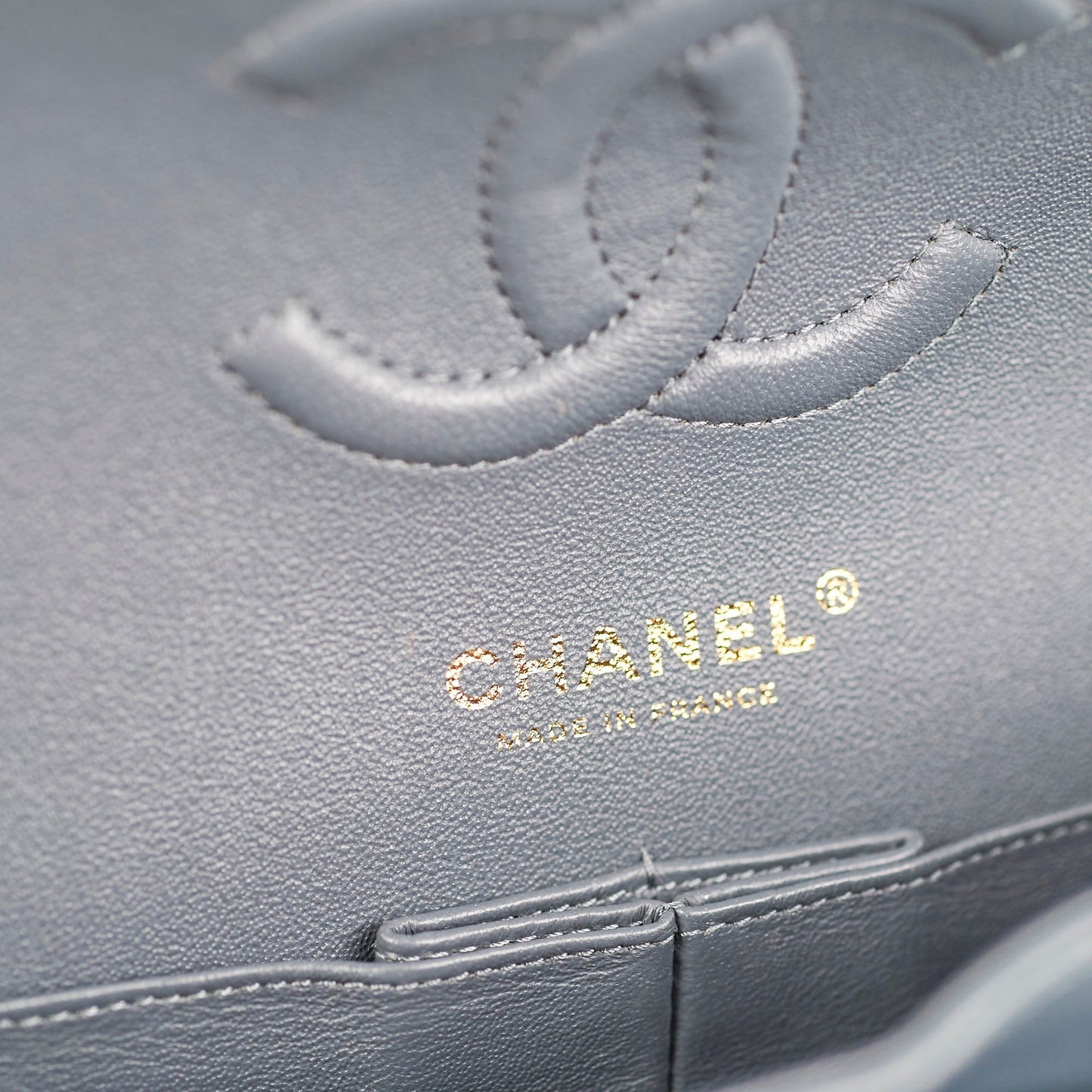 Chanel Chevron M/L Lambskin Classic Flap Dark Grey/Blue