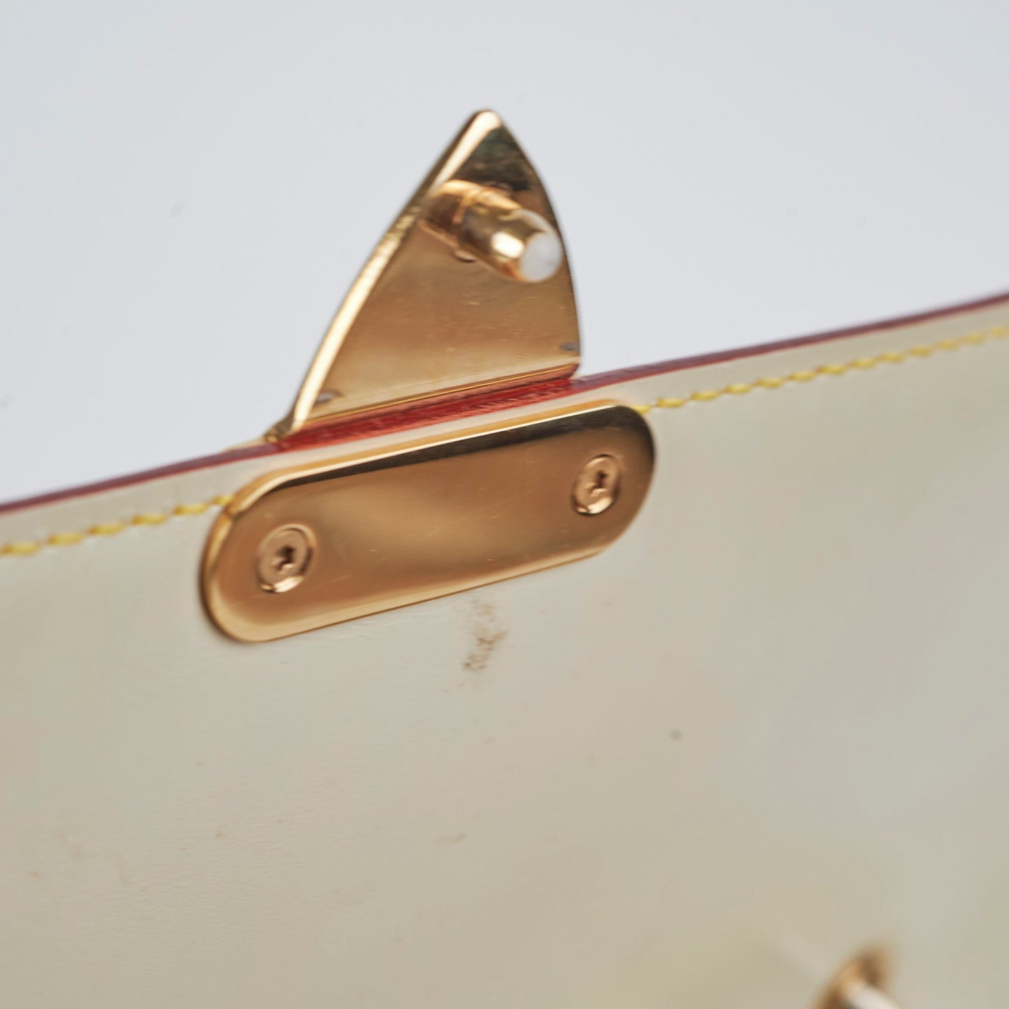 Louis Vuitton   Suhali Le Talentueux Shoulder Bag Ivory