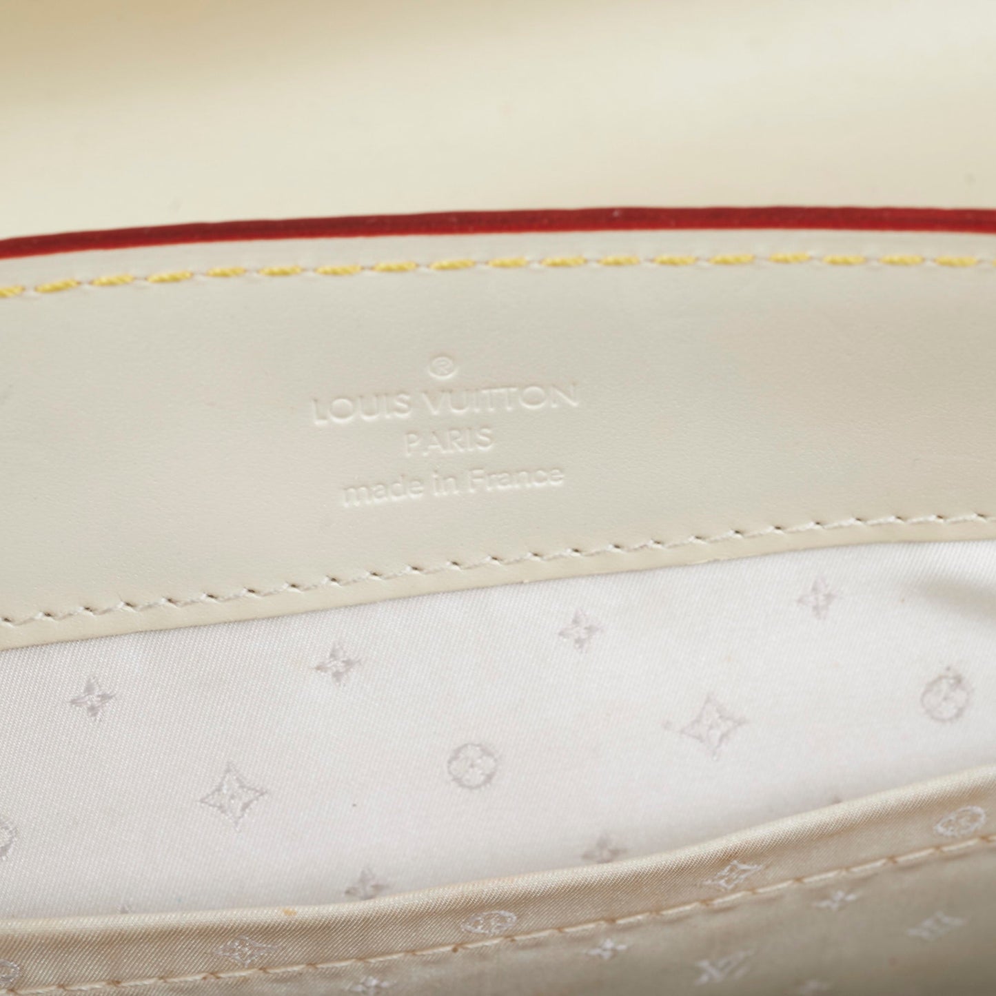 Louis Vuitton   Suhali Le Talentueux Shoulder Bag Ivory
