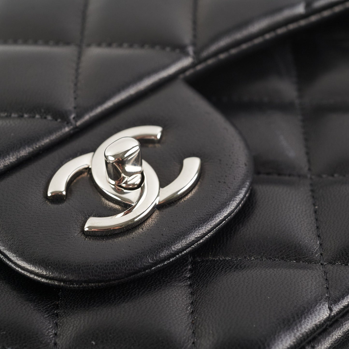Chanel Jumbo Double Flap Lambskin Black