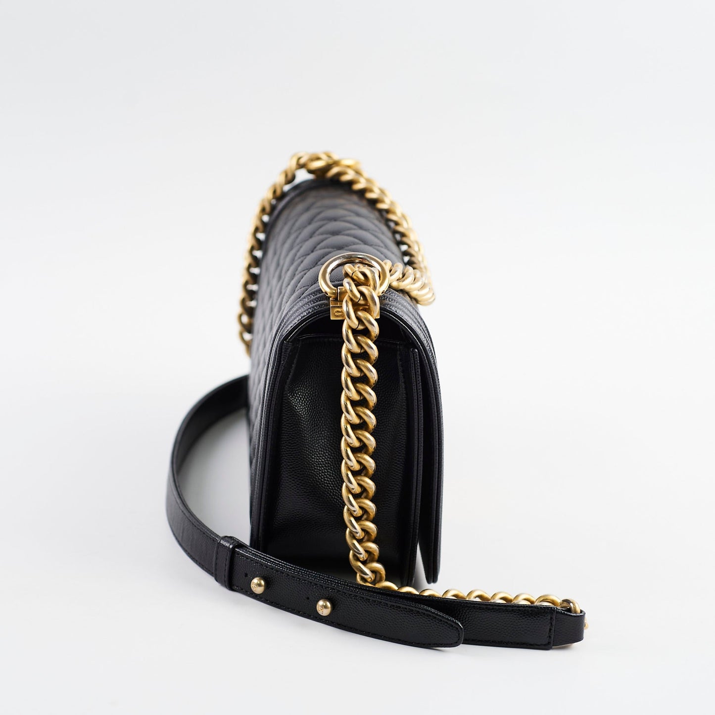 Chanel Caviar Old Medium Boy Bag Black 30 Series