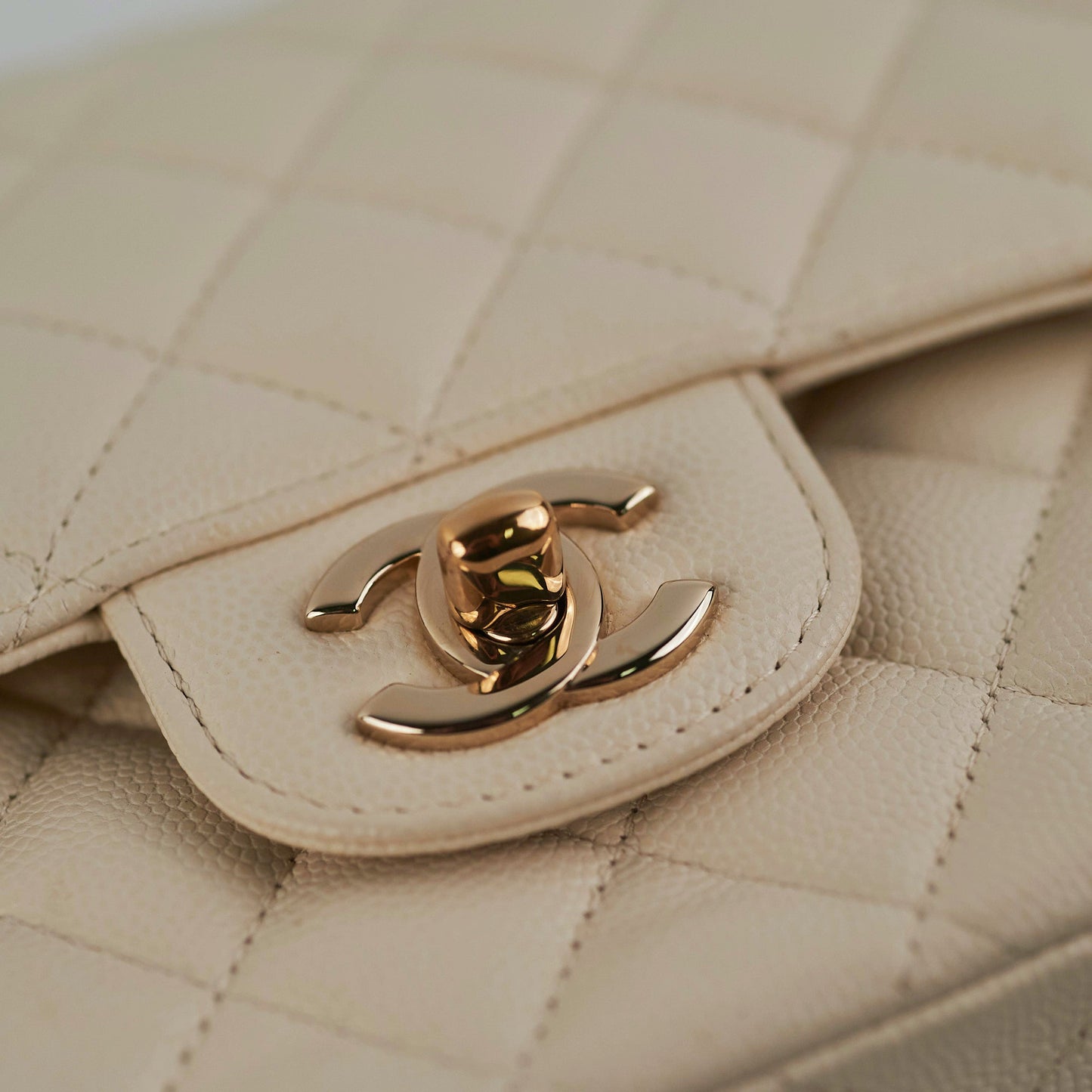 Chanel Quilted Caviar Medium/Large Double Flap Ivory