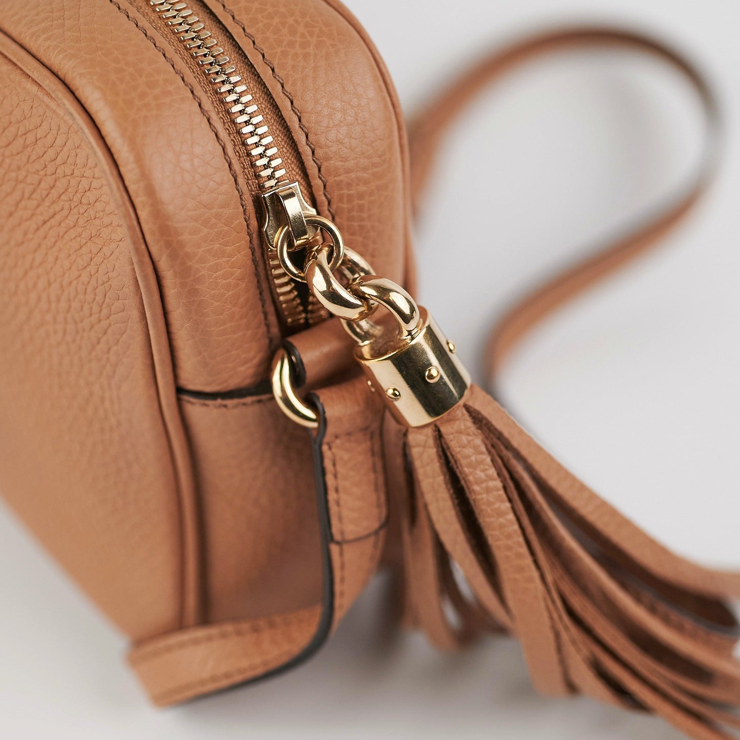 Gucci Soho Disco Beige