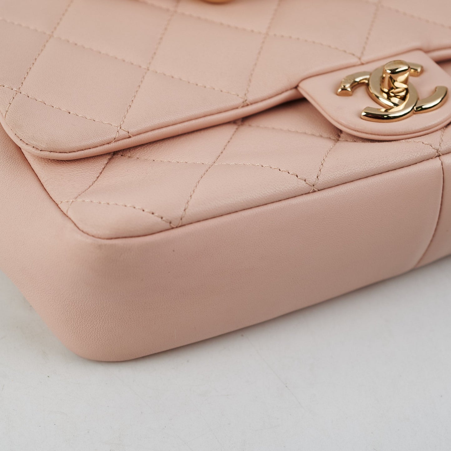 Chanel Quilted Pink Seasonal Bag (Microchipped)