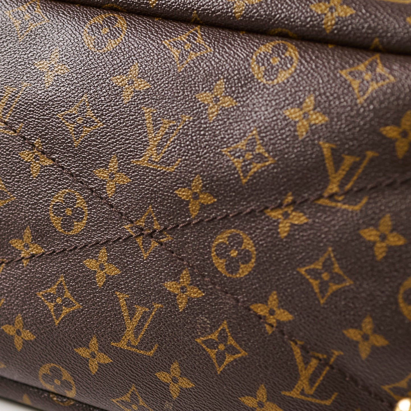 Louis Vuitton Artsy MM Monogram