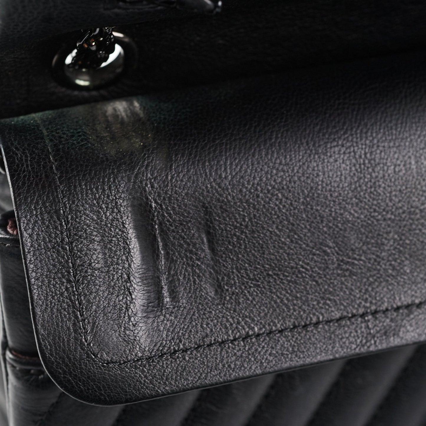 Chanel Reissue Large 226 Chevron Calfskin
