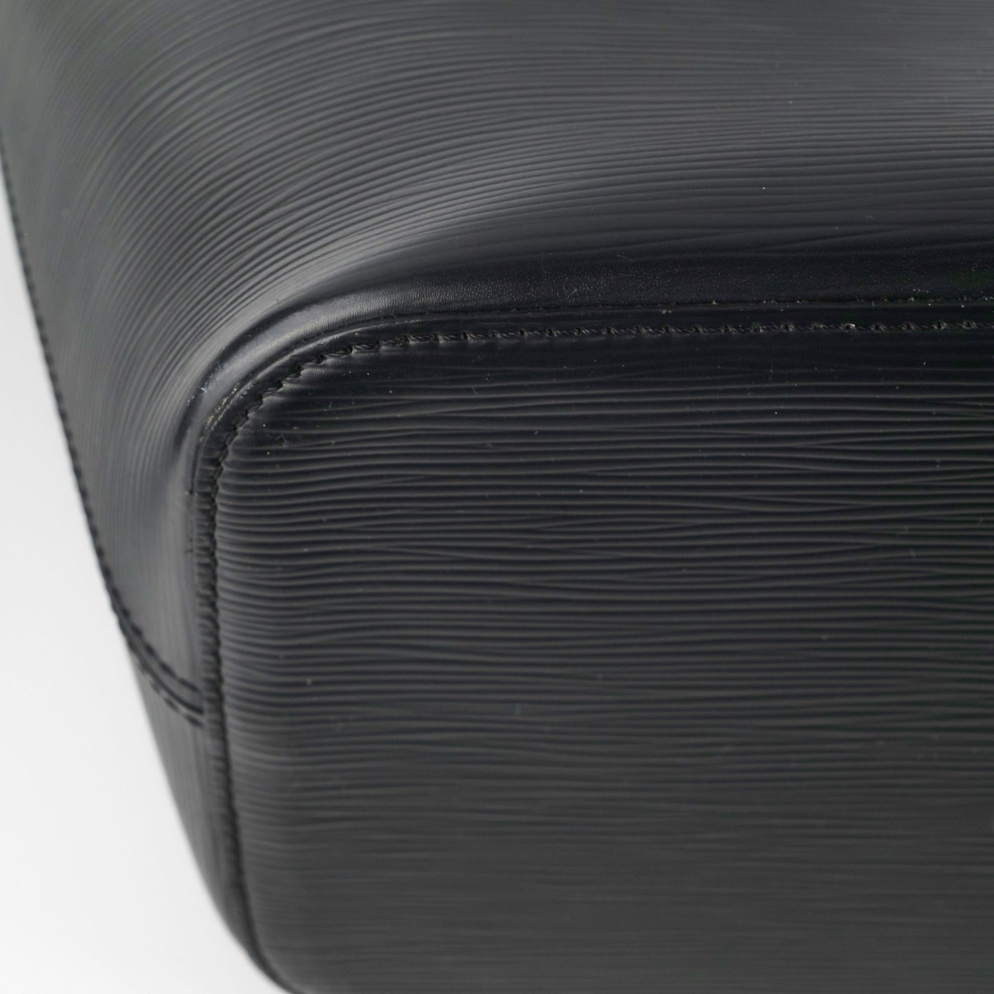Louis Vuitton Neverfull MM Black Epi Shoulder Bag