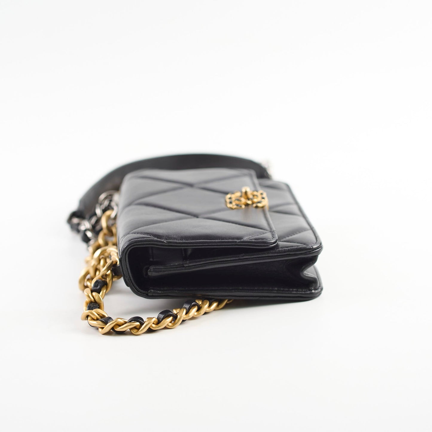 Chanel 19 Wallet On Chain WOC Lambskin Black