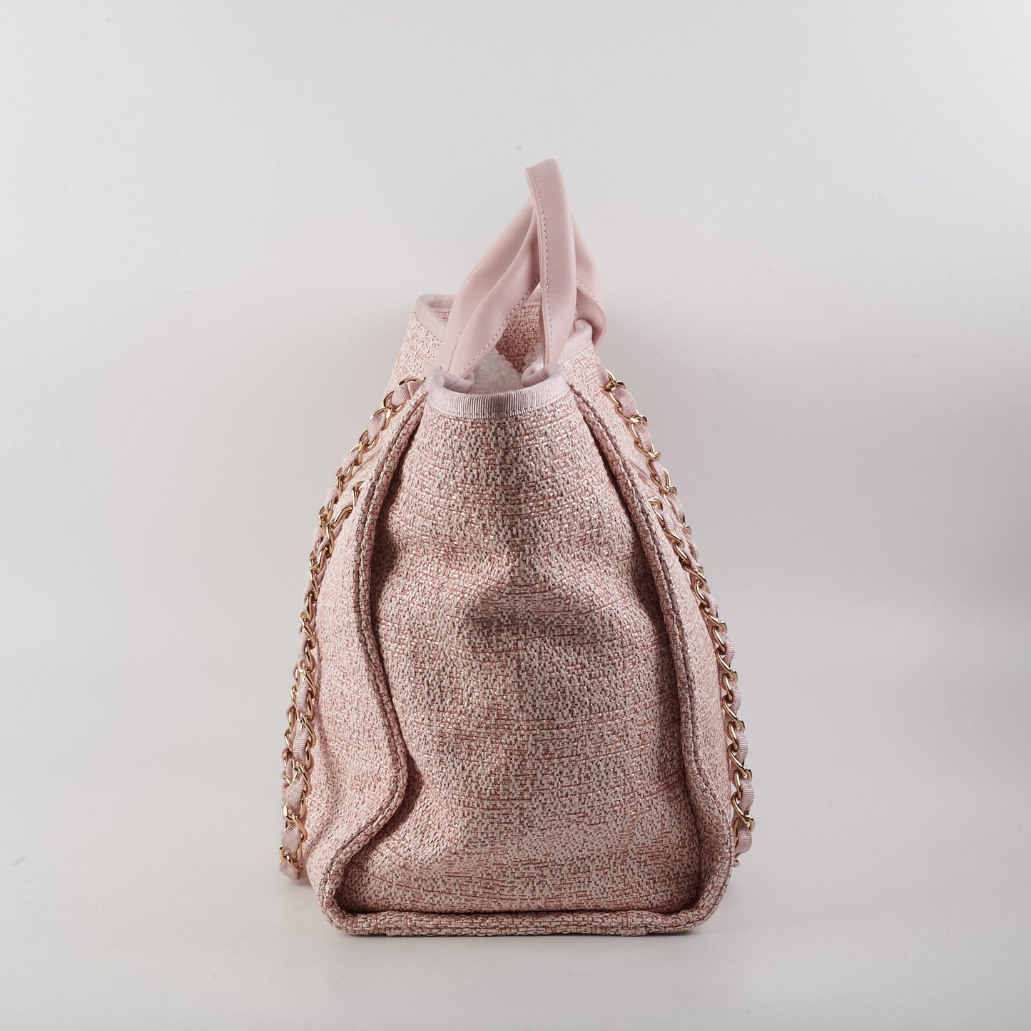 ITEM 18 - Chanel Deauville Medium Pink
