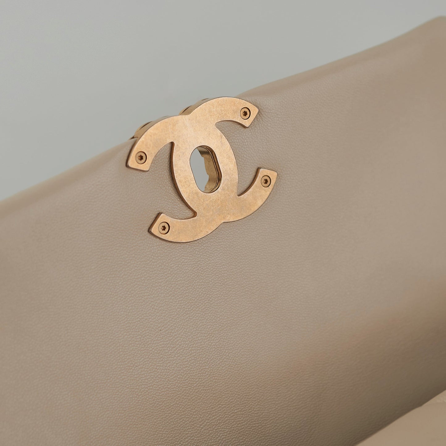 Chanel Small 19 Beige
