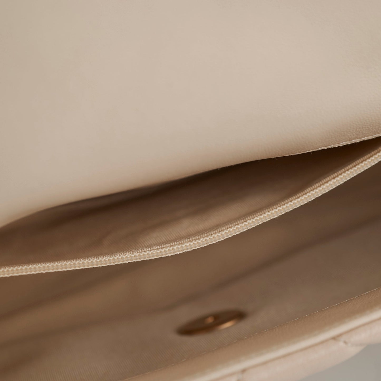 Chanel Small 19 Beige
