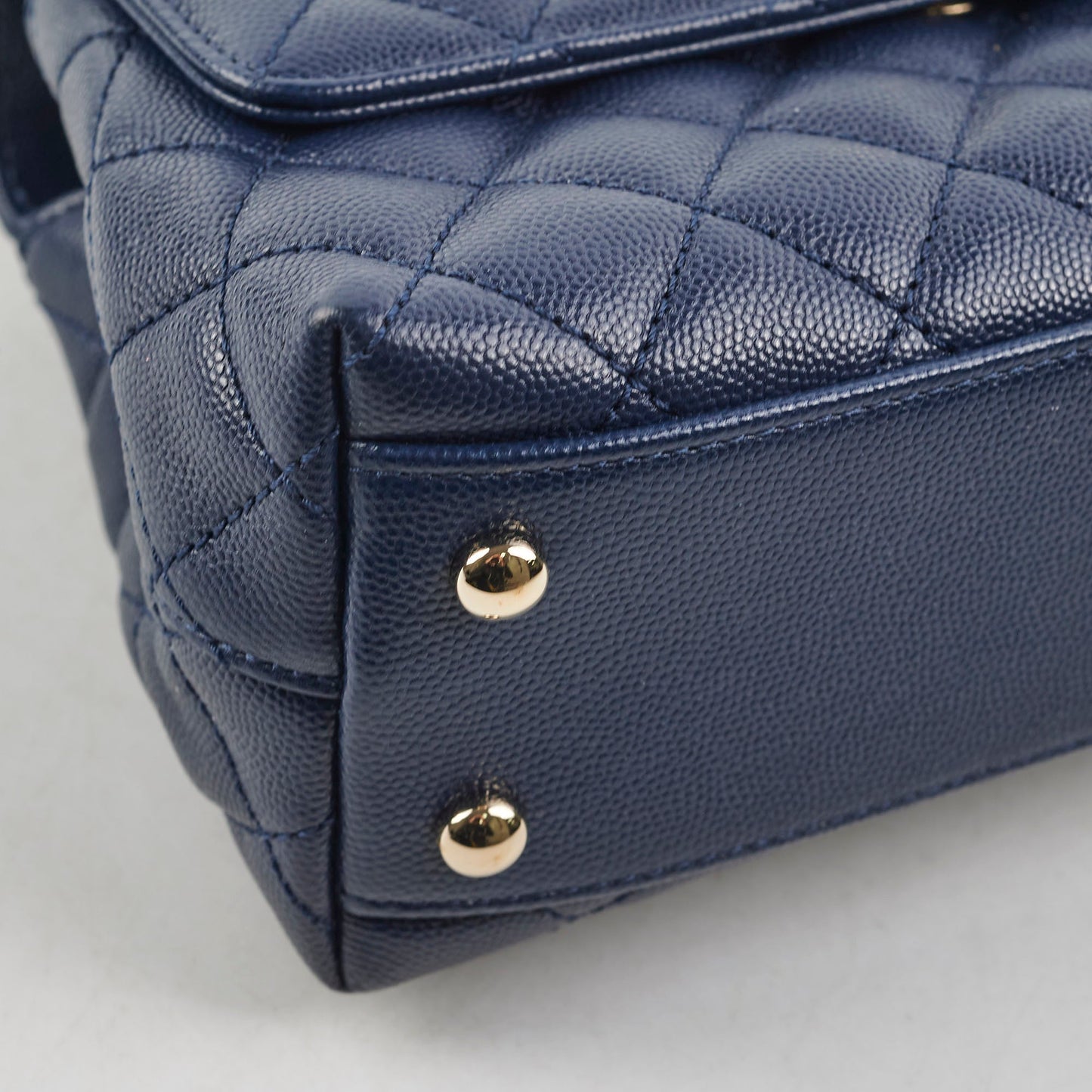 Chanel Coco Handle Small Caviar Navy - Microchipped