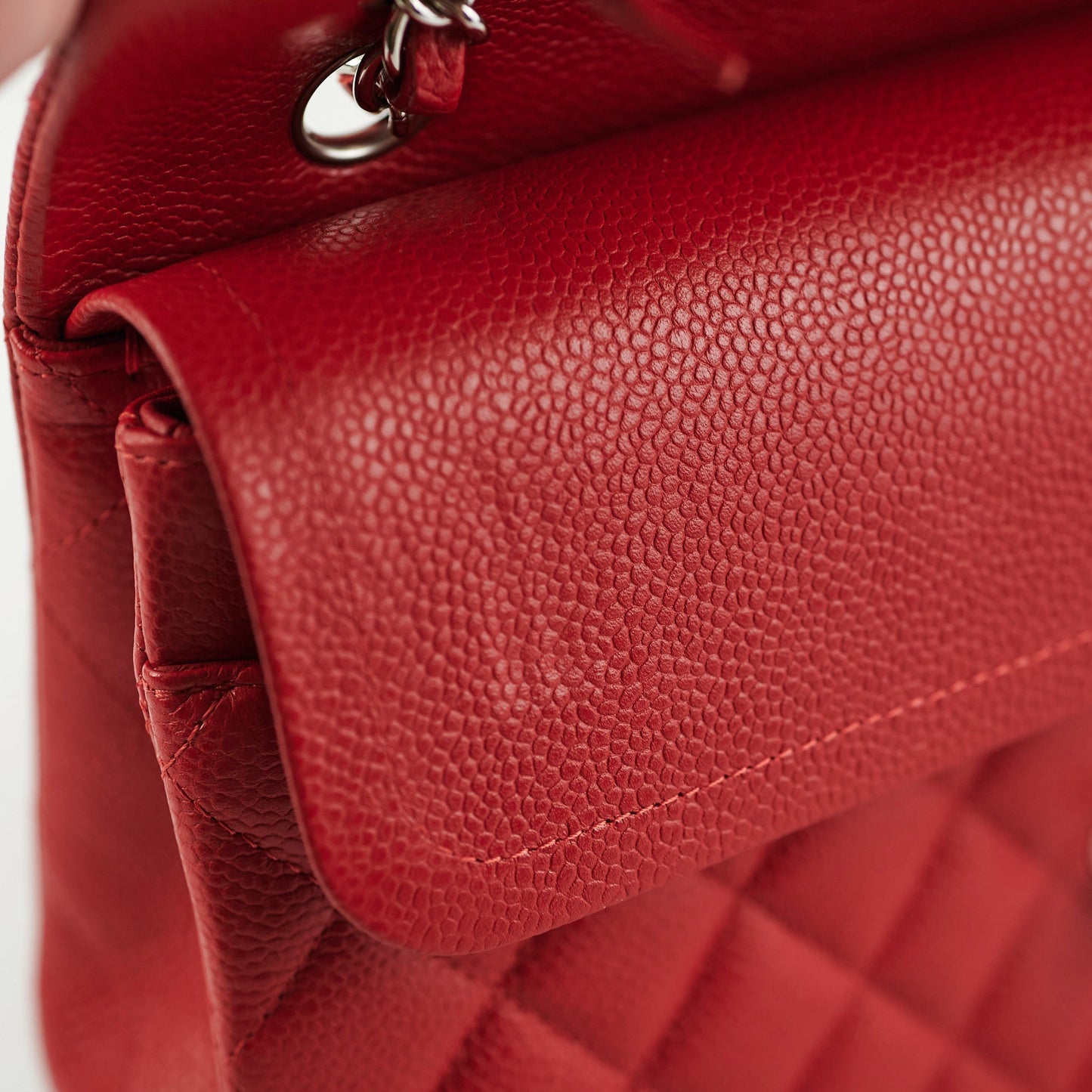 Chanel Classic Flap Medium Caviar Red