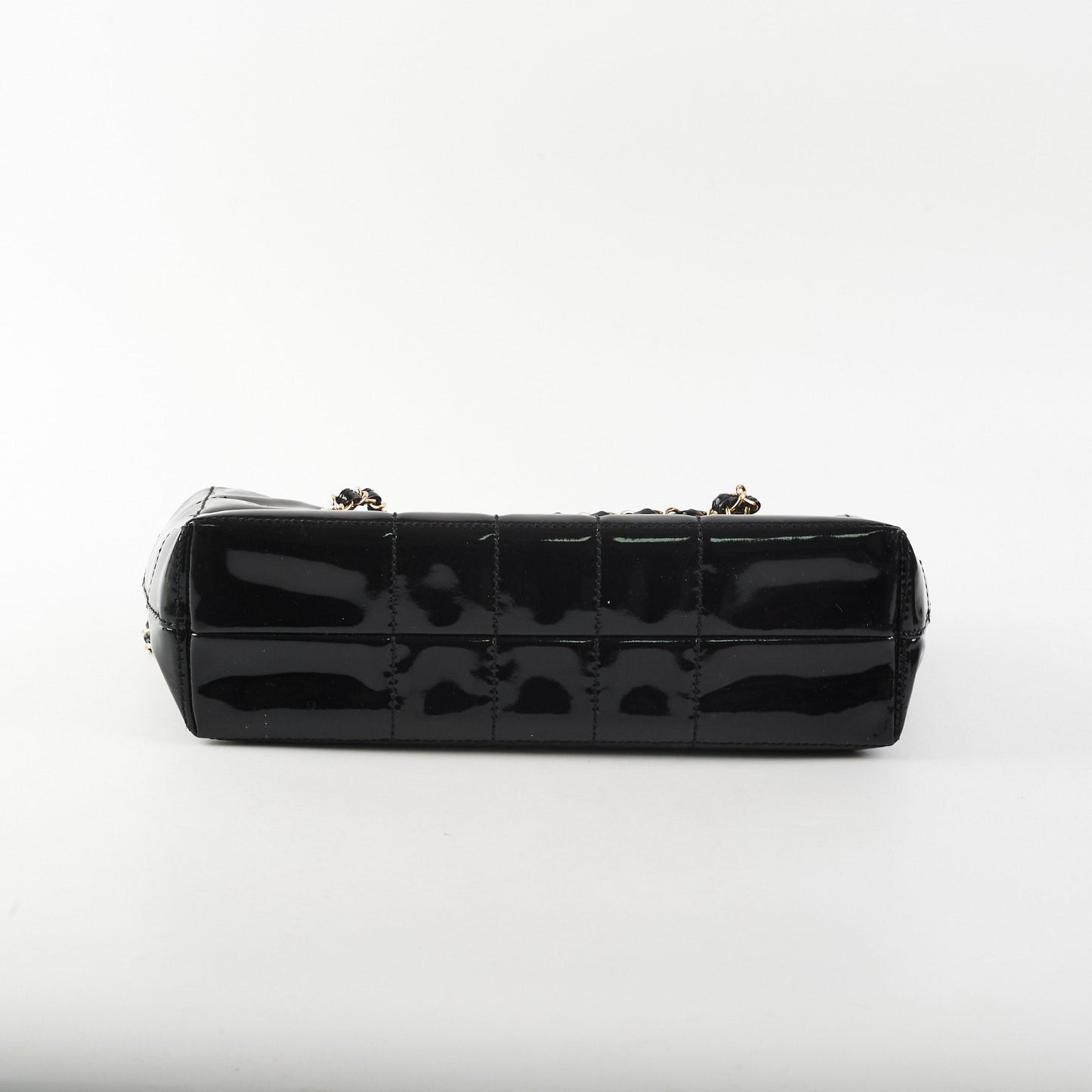Chanel Chocolate Bar Chain Shoulder Bag Black