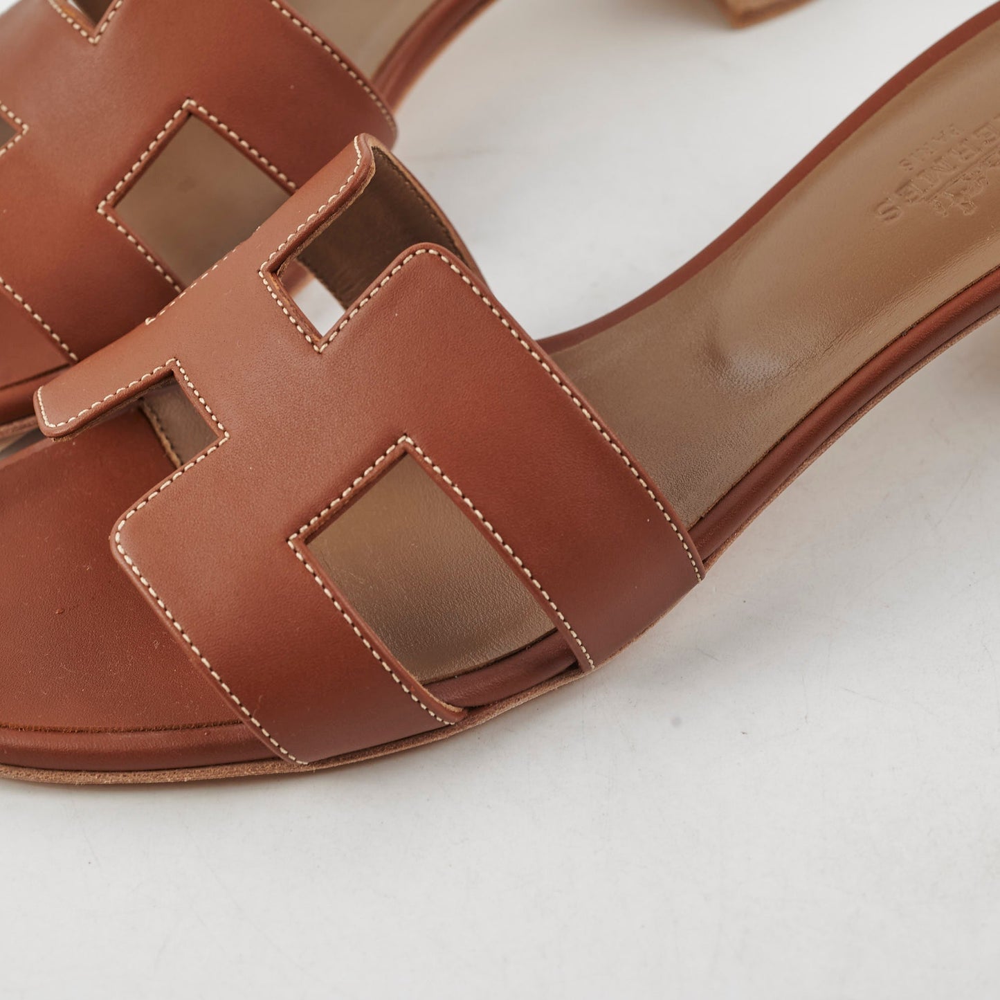 Hermes Oasis Sandals Gold Size 39
