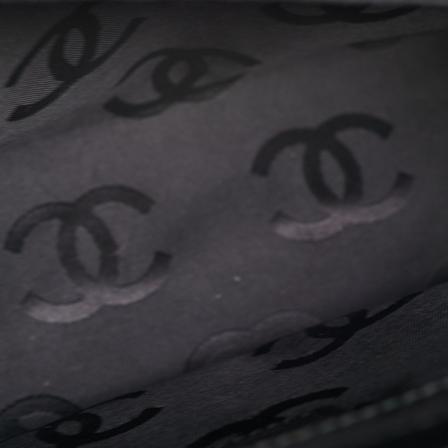 Chanel Chocolate Bar Chain Shoulder Bag Black